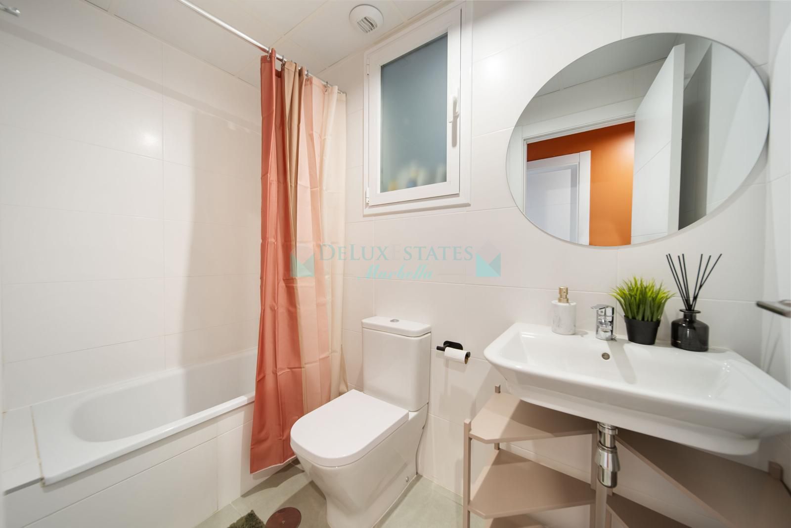 Ground Floor Apartment for sale in Rodeo Alto, Nueva Andalucia