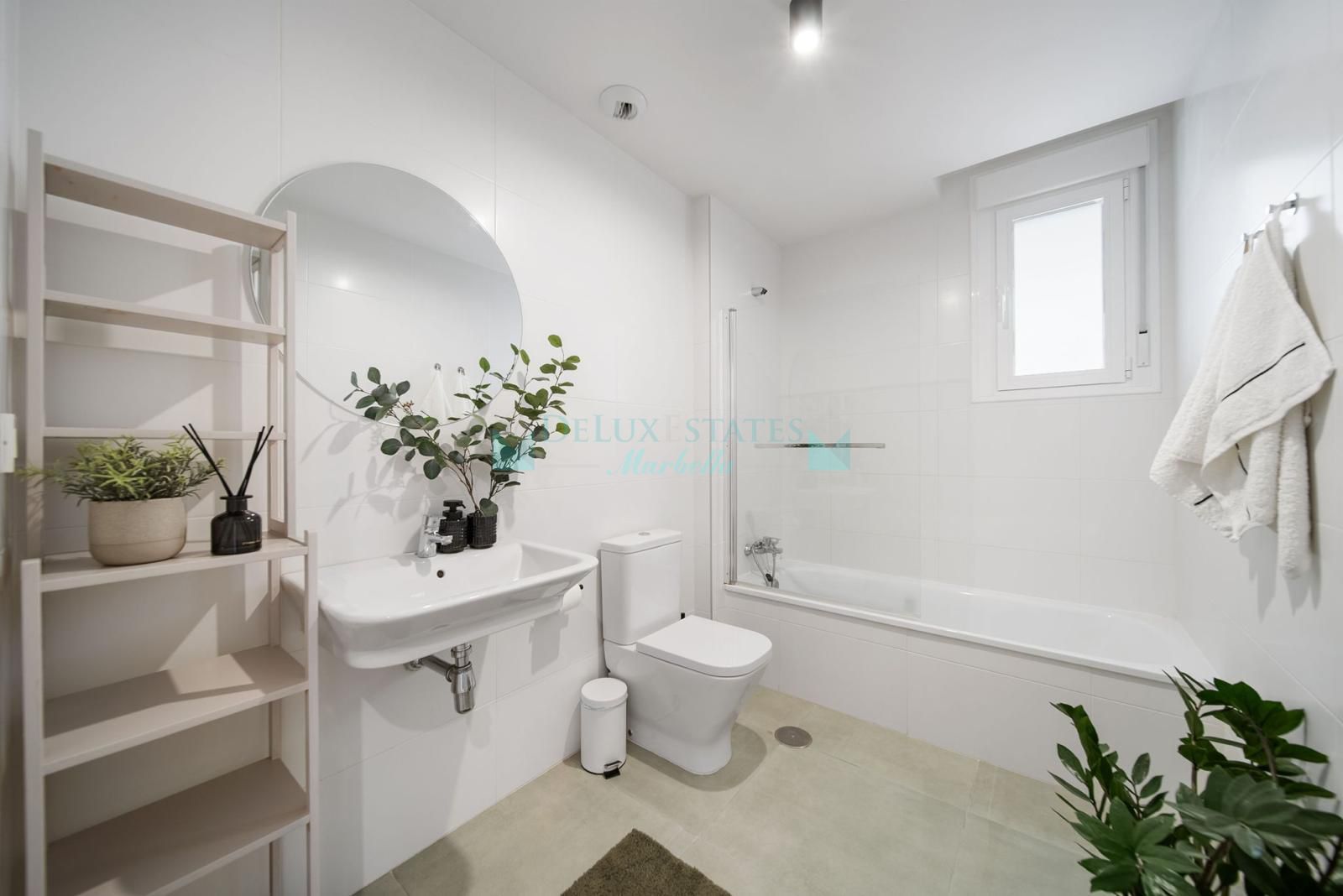 Ground Floor Apartment for sale in Rodeo Alto, Nueva Andalucia