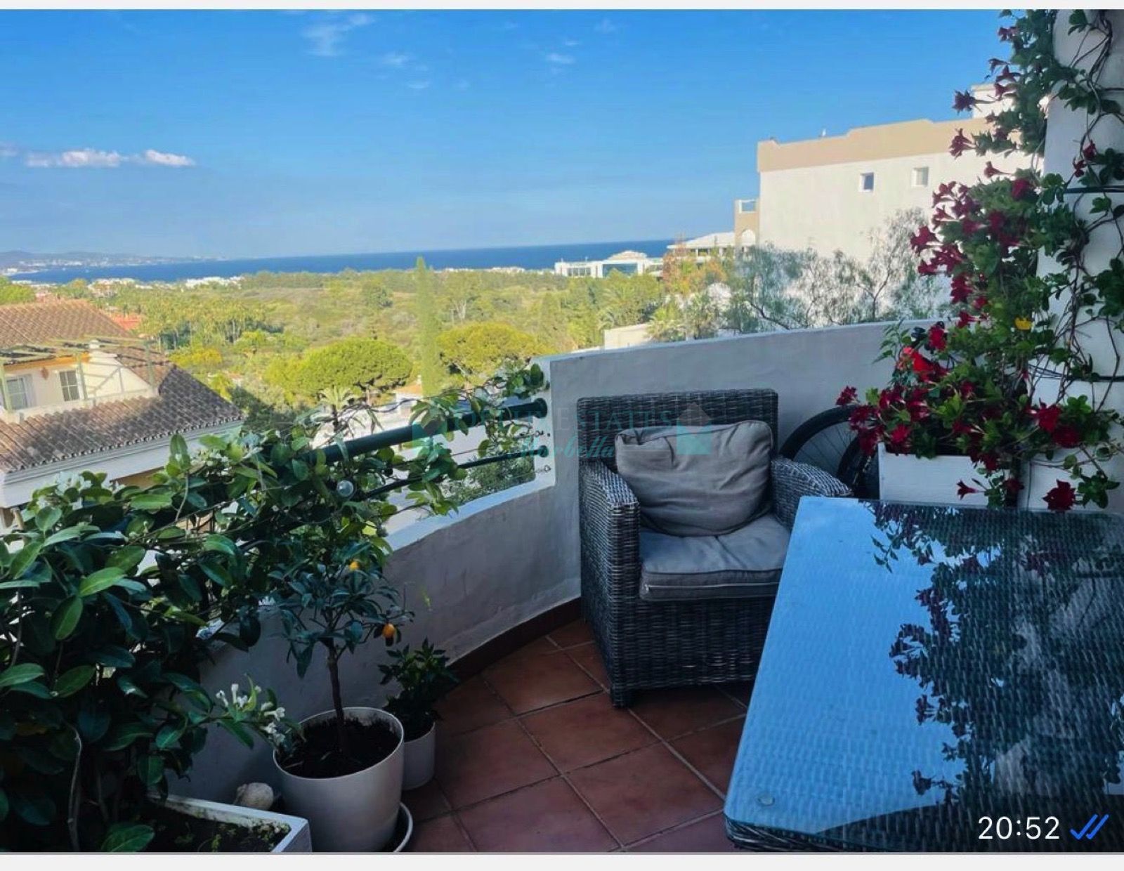 Duplex for sale in Aldea Blanca, Nueva Andalucia