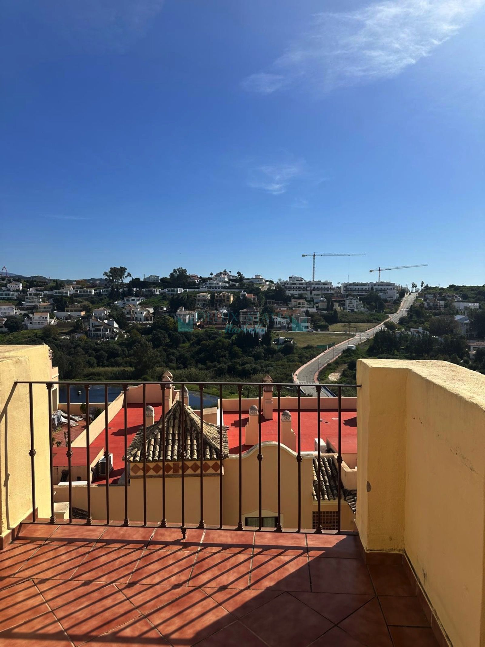 Penthouse for sale in Valle Romano, Estepona