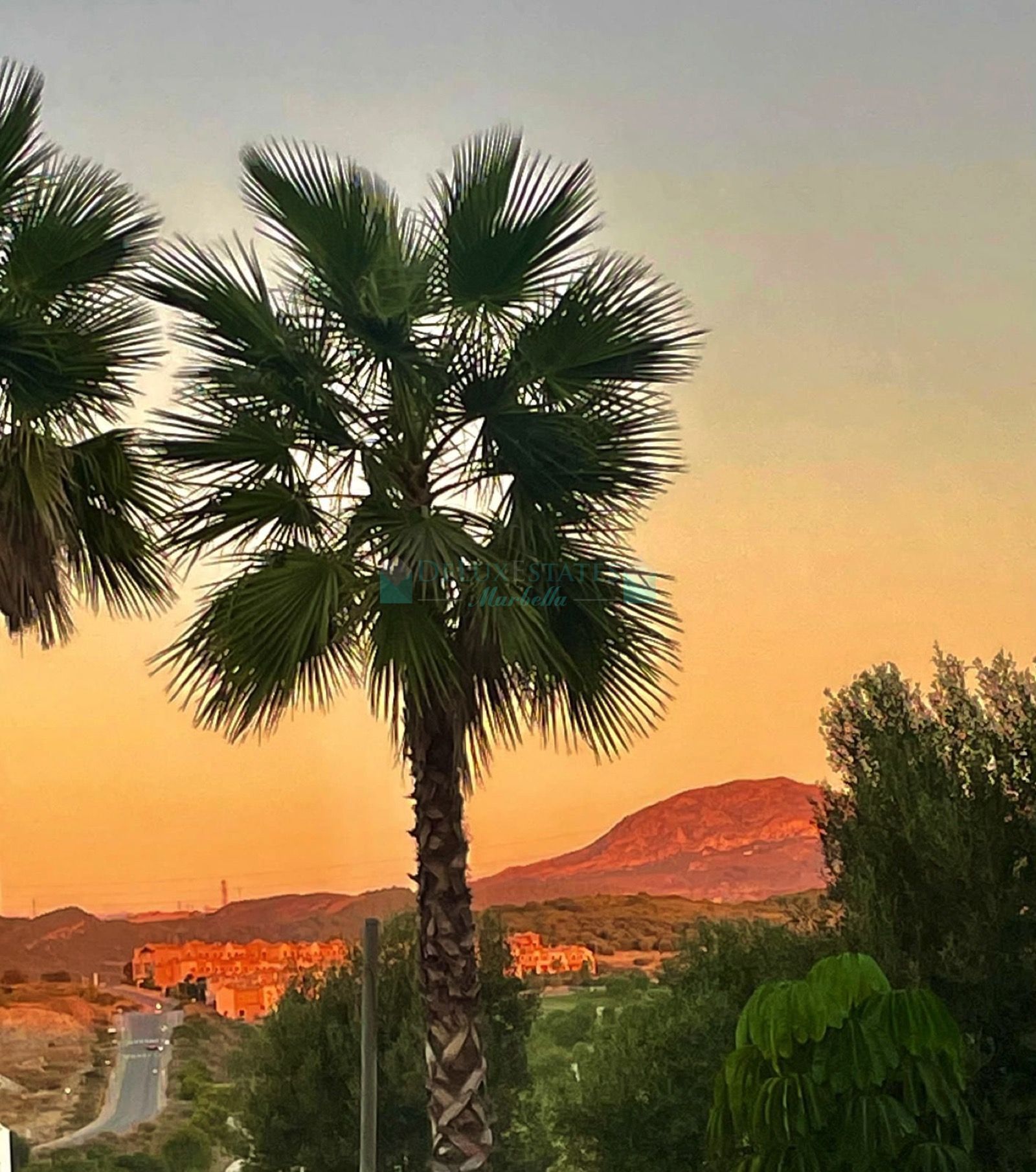 Ground Floor Apartment for sale in Guadalobon, Estepona