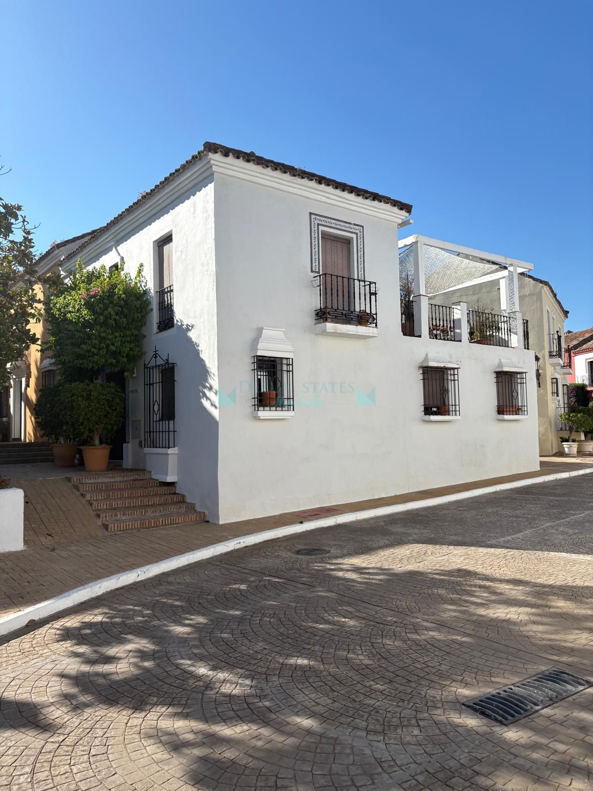 Semi Detached House for sale in Guadalmina Baja, San Pedro de Alcantara