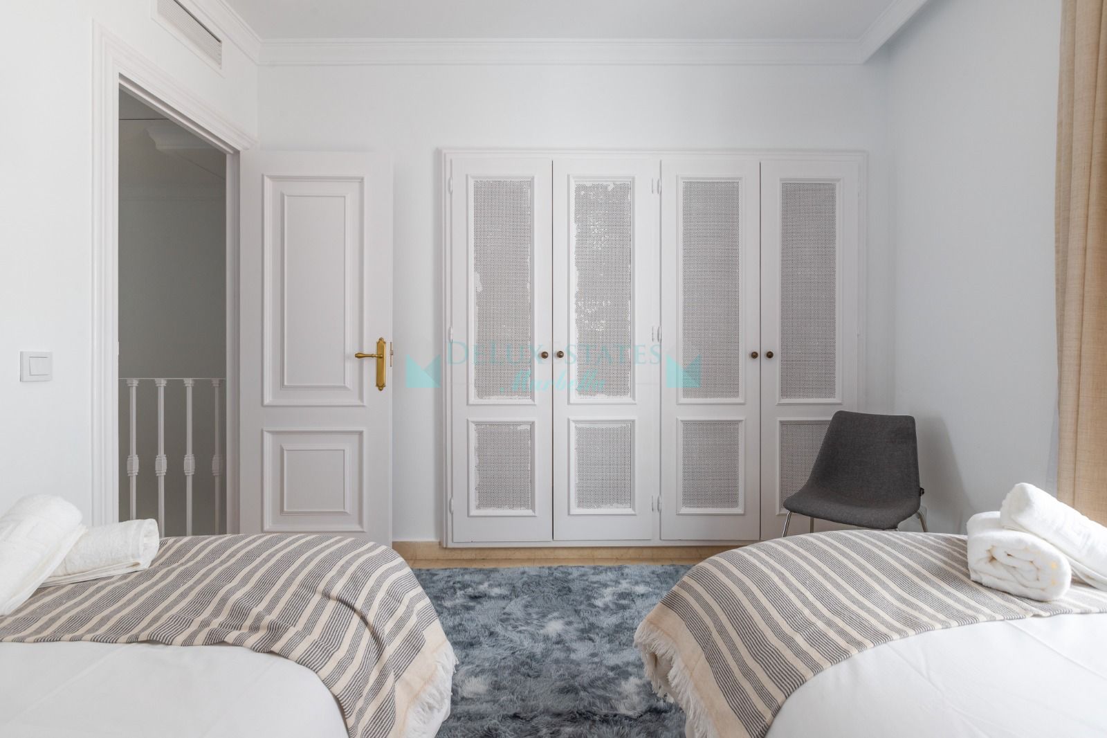 Duplex for rent in Aloha Pueblo, Nueva Andalucia