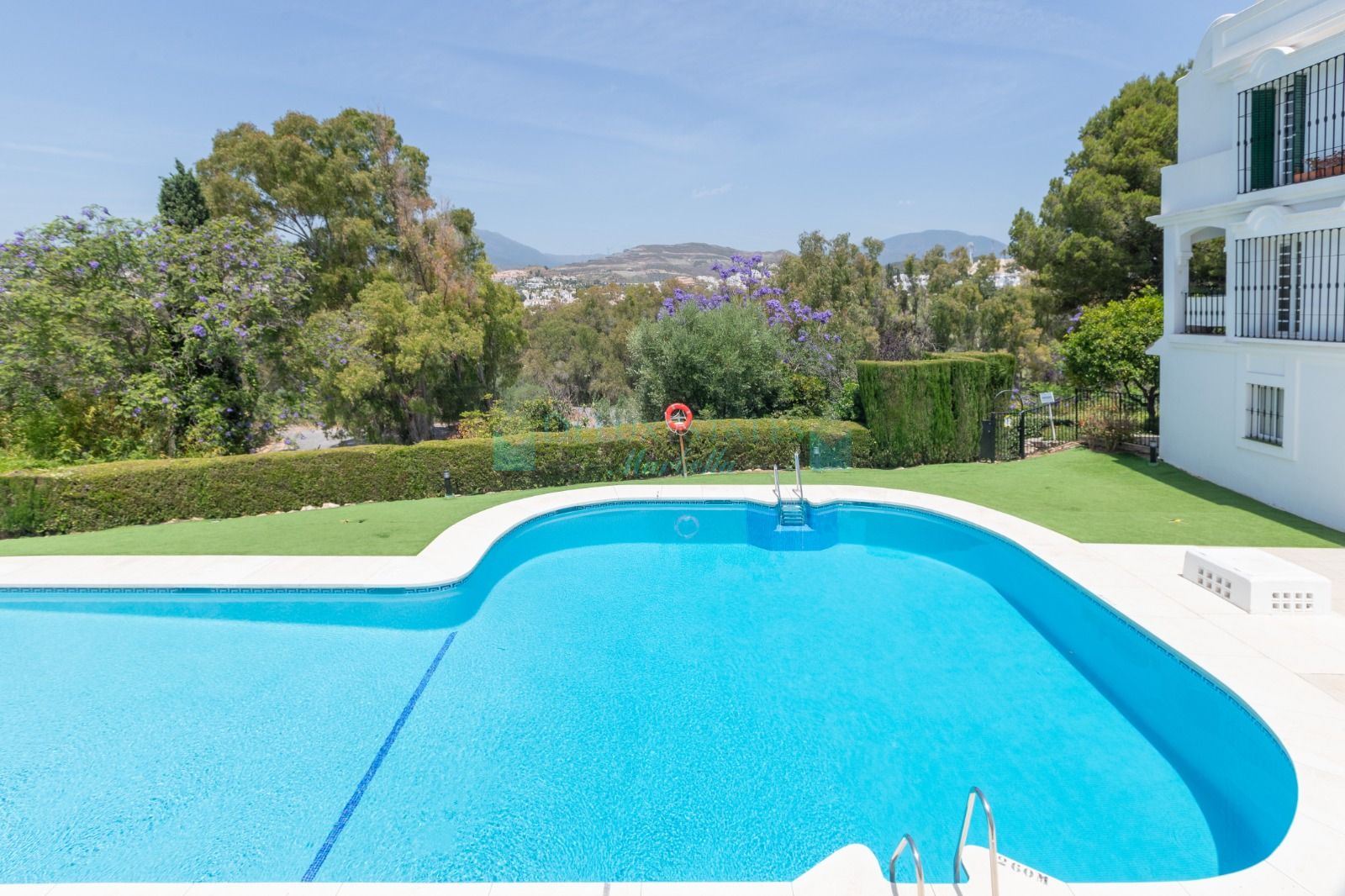 Duplex for rent in Aloha Pueblo, Nueva Andalucia