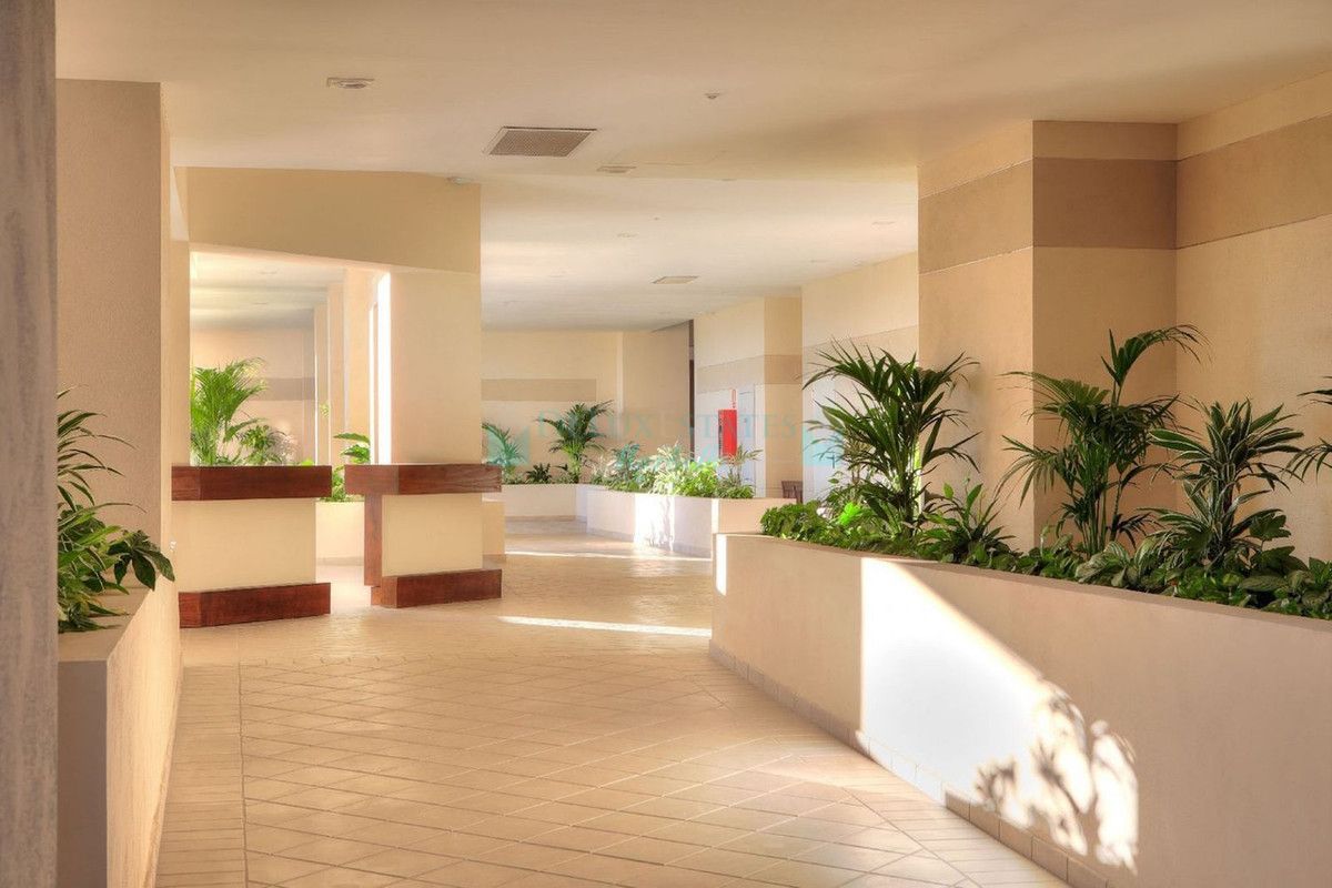 Apartment for sale in Nueva Andalucia