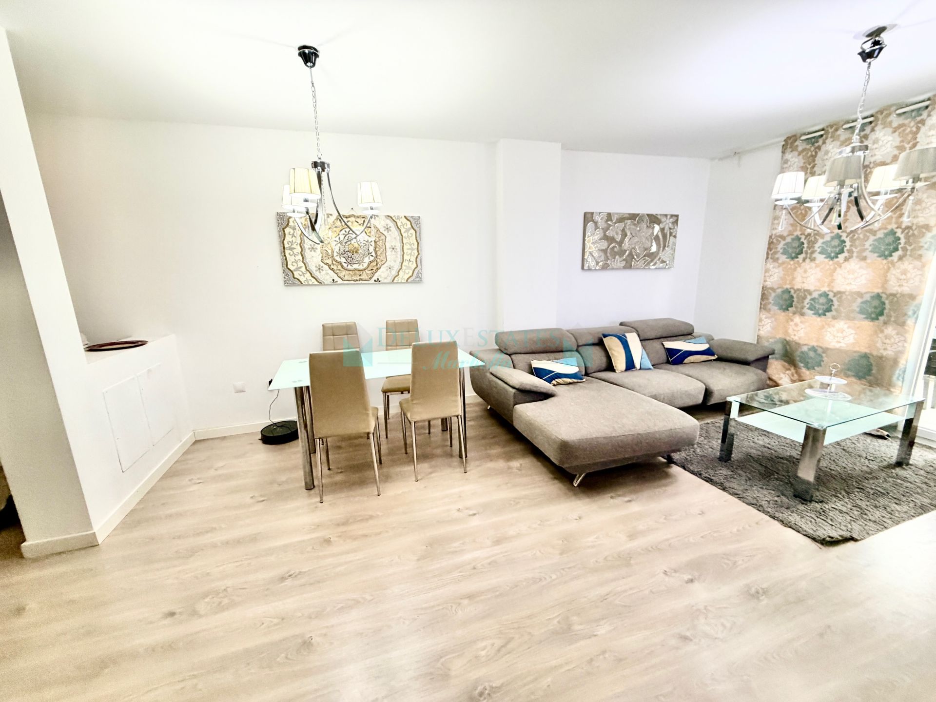 Apartamento en venta en Nueva Andalucia