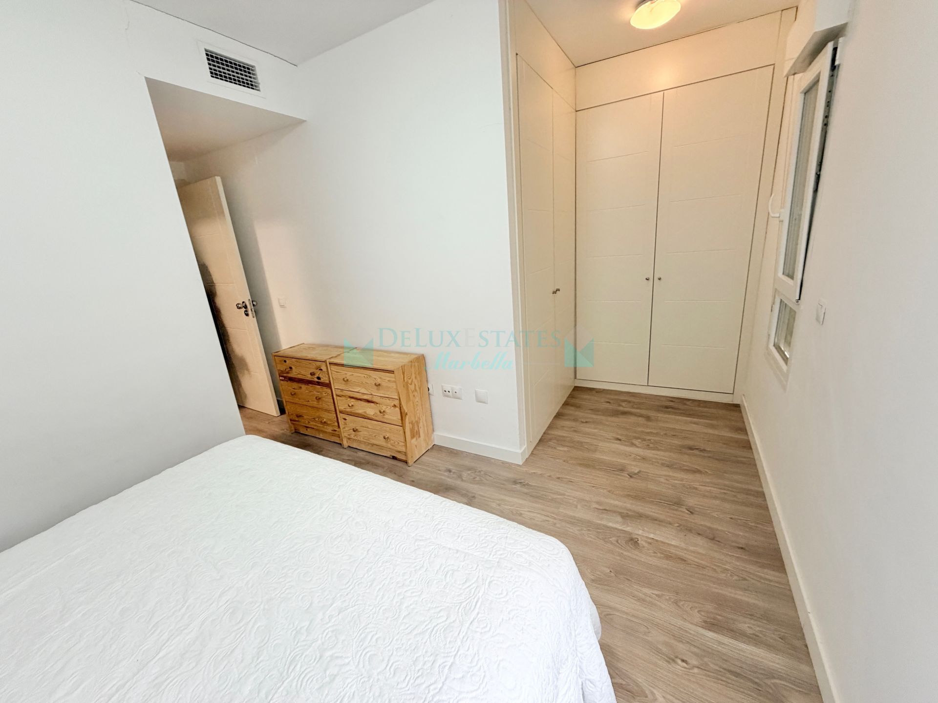 Apartamento en venta en Nueva Andalucia