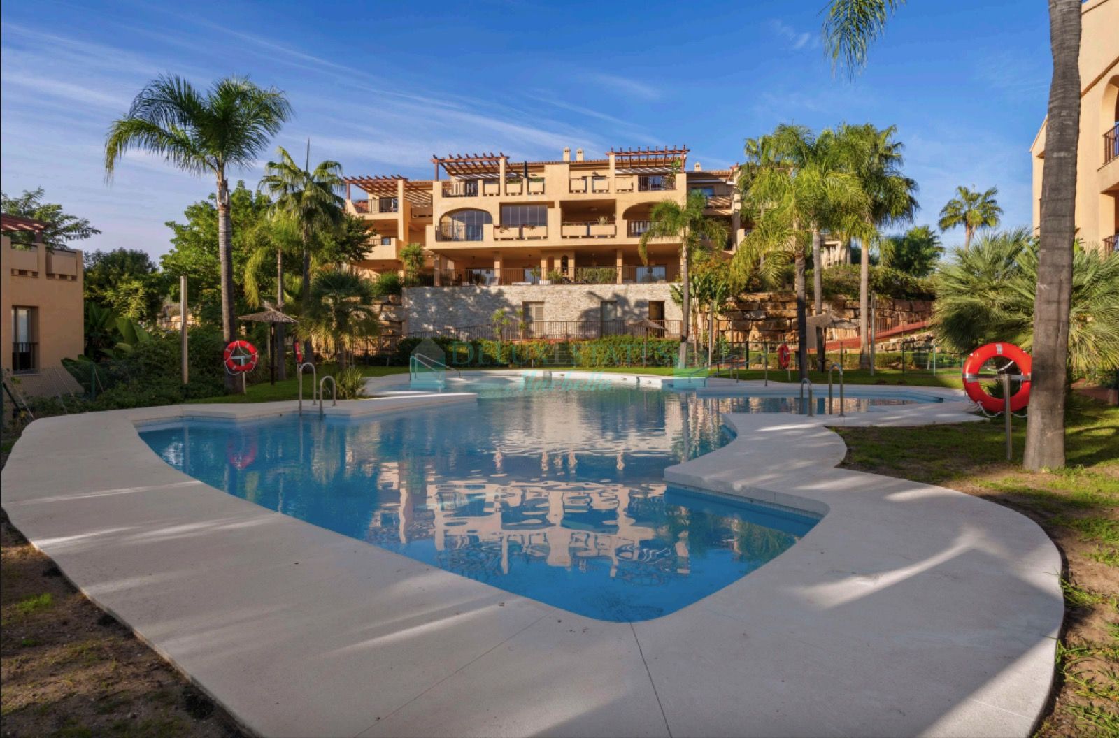 Ground Floor Apartment for sale in Mirador del Paraiso, Benahavis