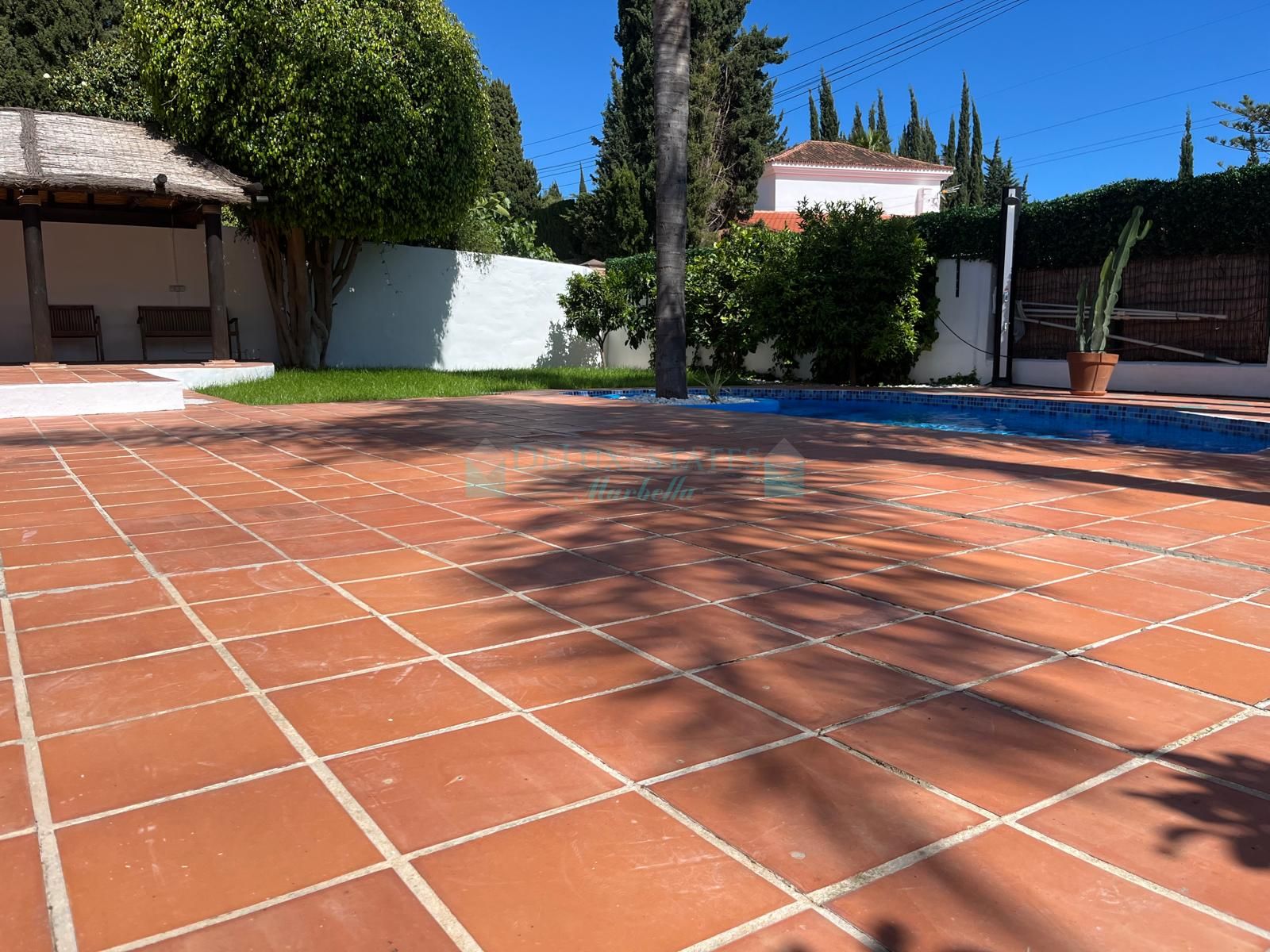 Casa en venta en Nagüeles, Marbella Golden Mile