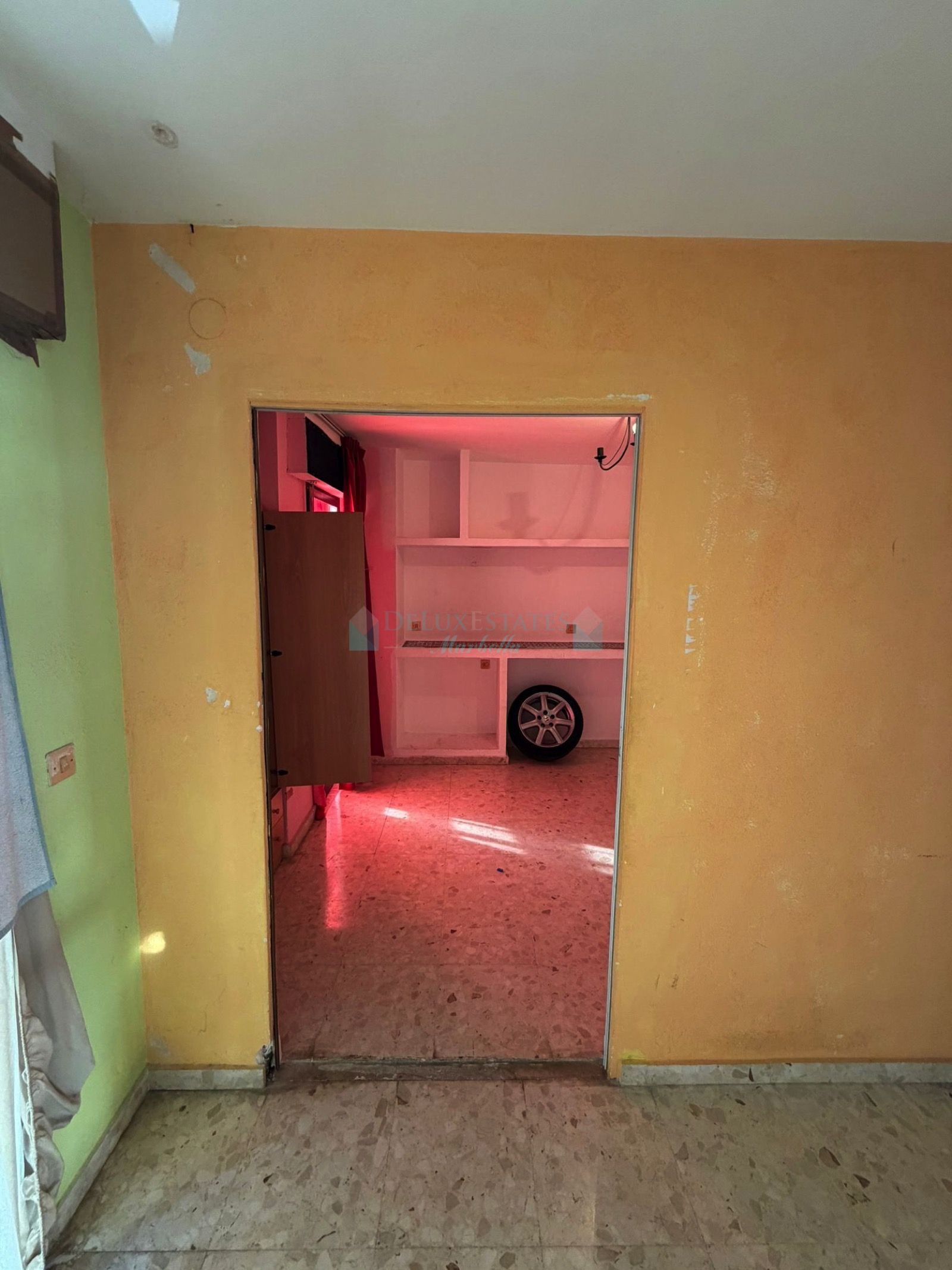 Apartamento en venta en Sabinillas, Manilva