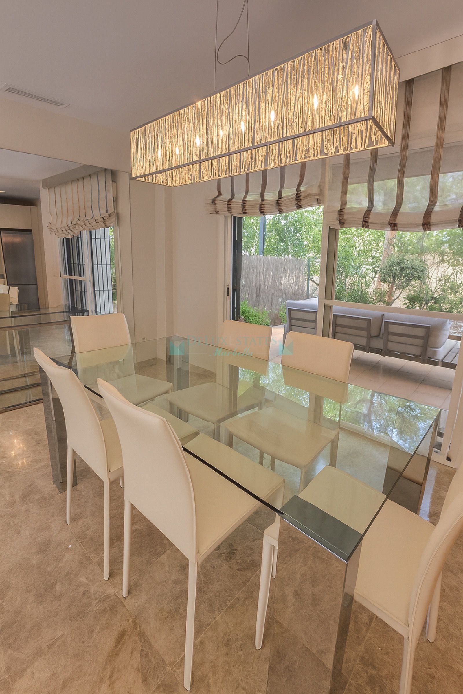 Ground Floor Apartment for sale in Los Naranjos, Nueva Andalucia