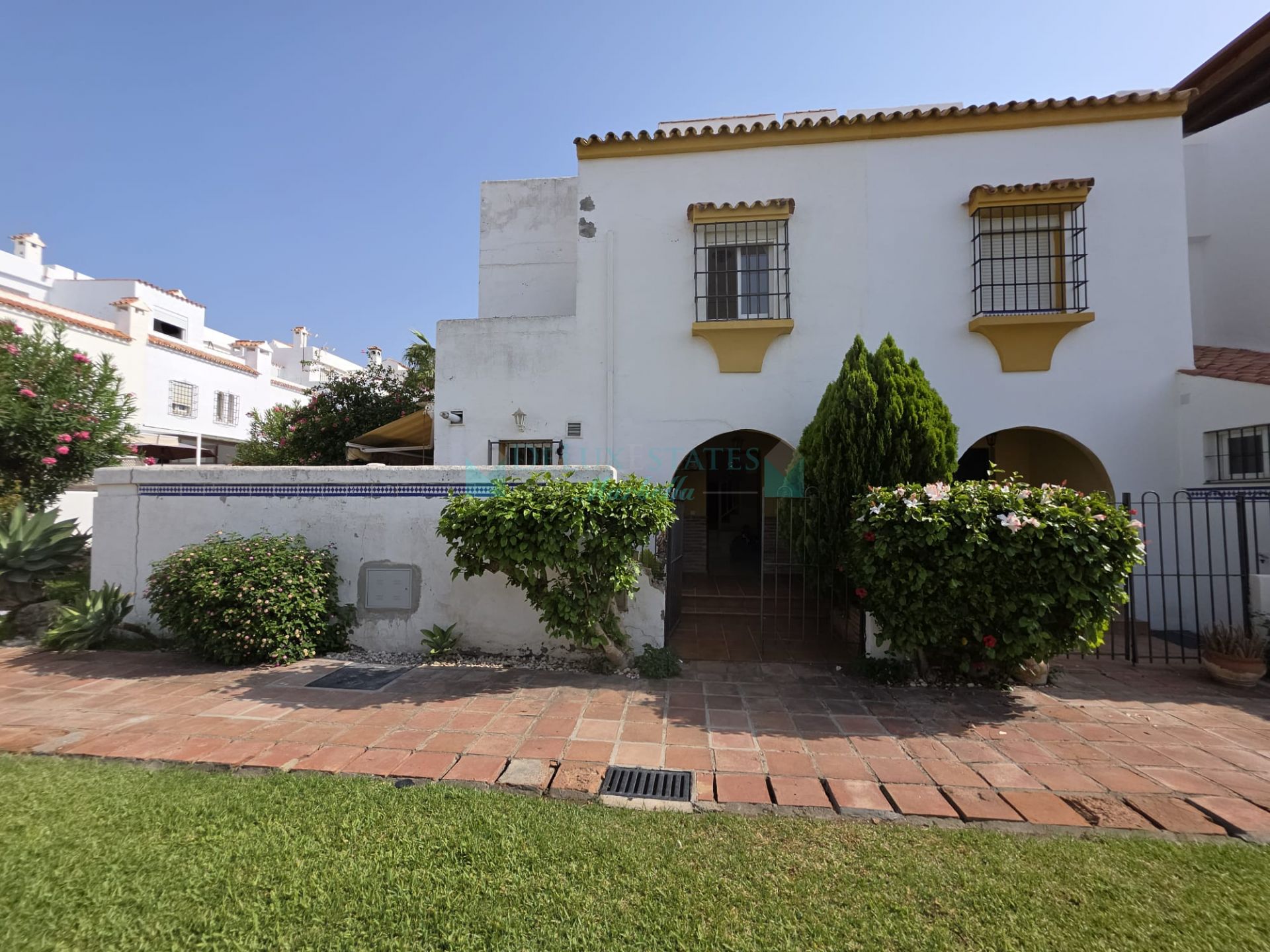 Semi Detached House for sale in Marina de Casares, Casares
