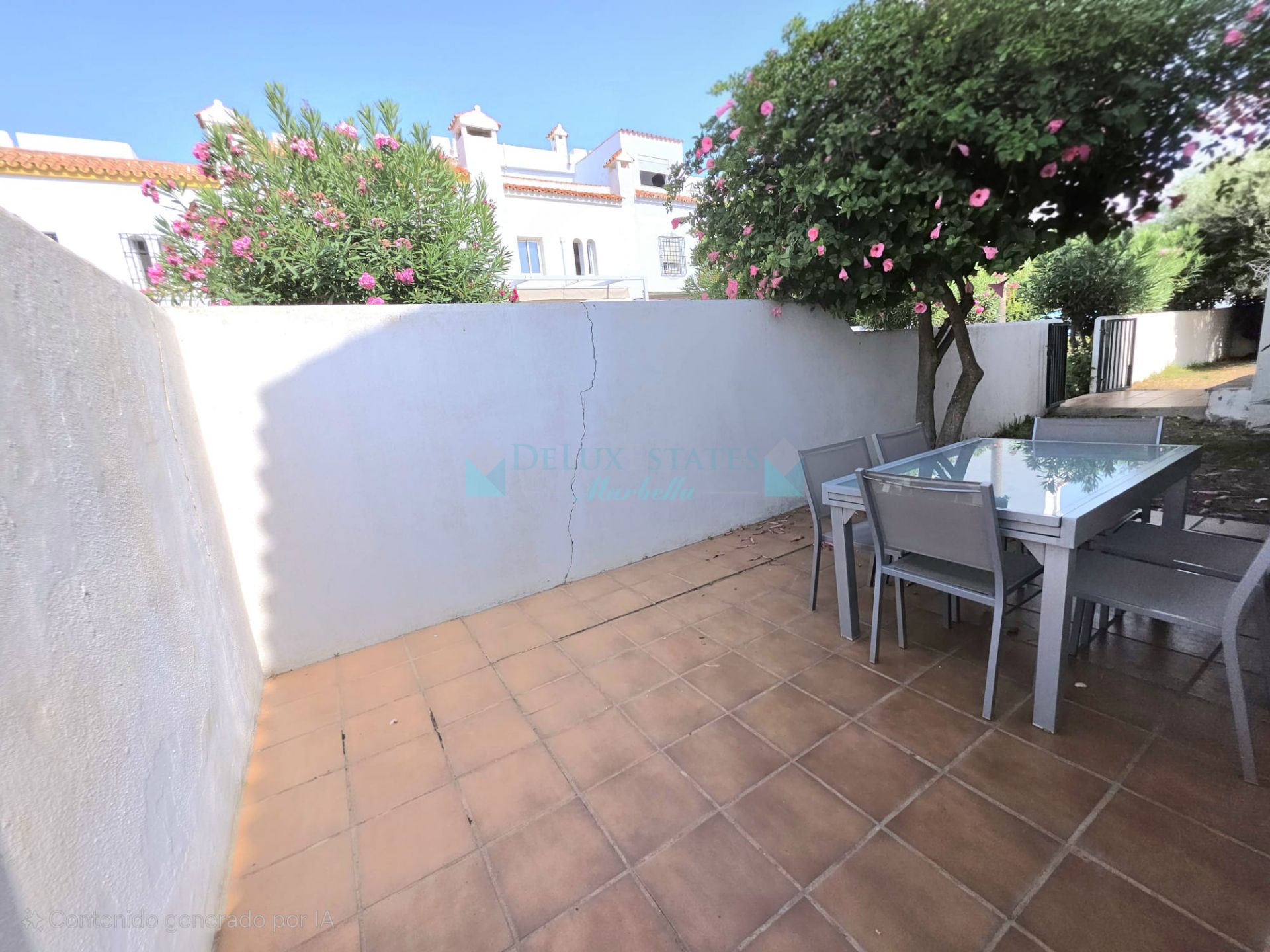Semi Detached House for sale in Marina de Casares, Casares