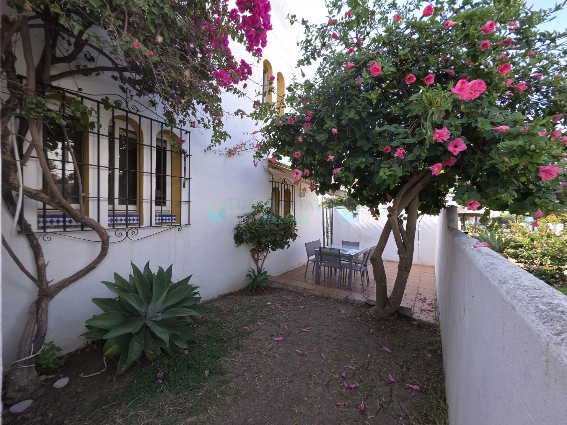 Semi Detached House for sale in Marina de Casares, Casares