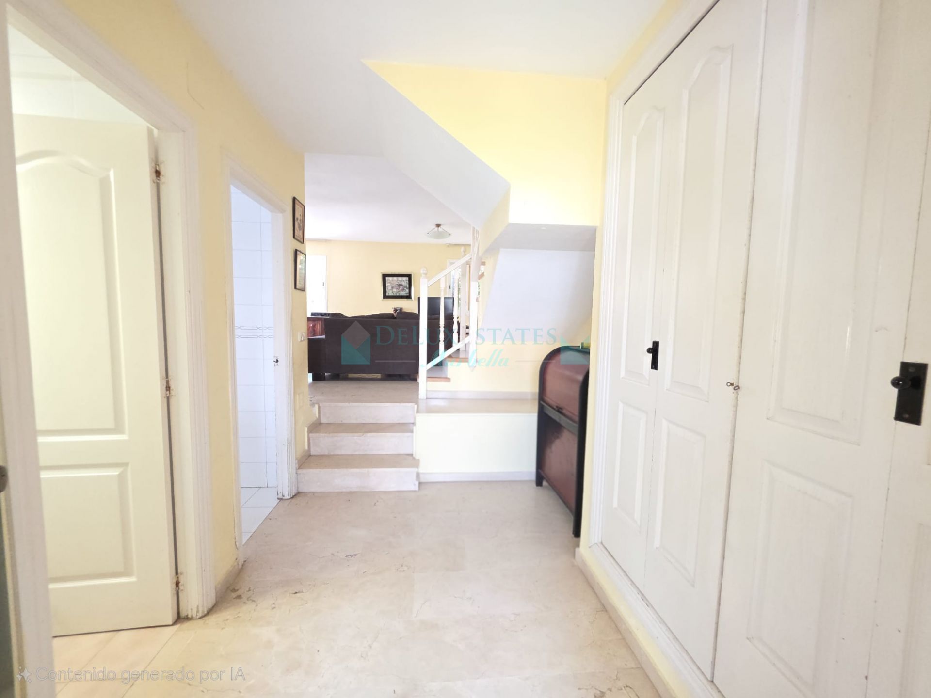 Semi Detached House for sale in Marina de Casares, Casares