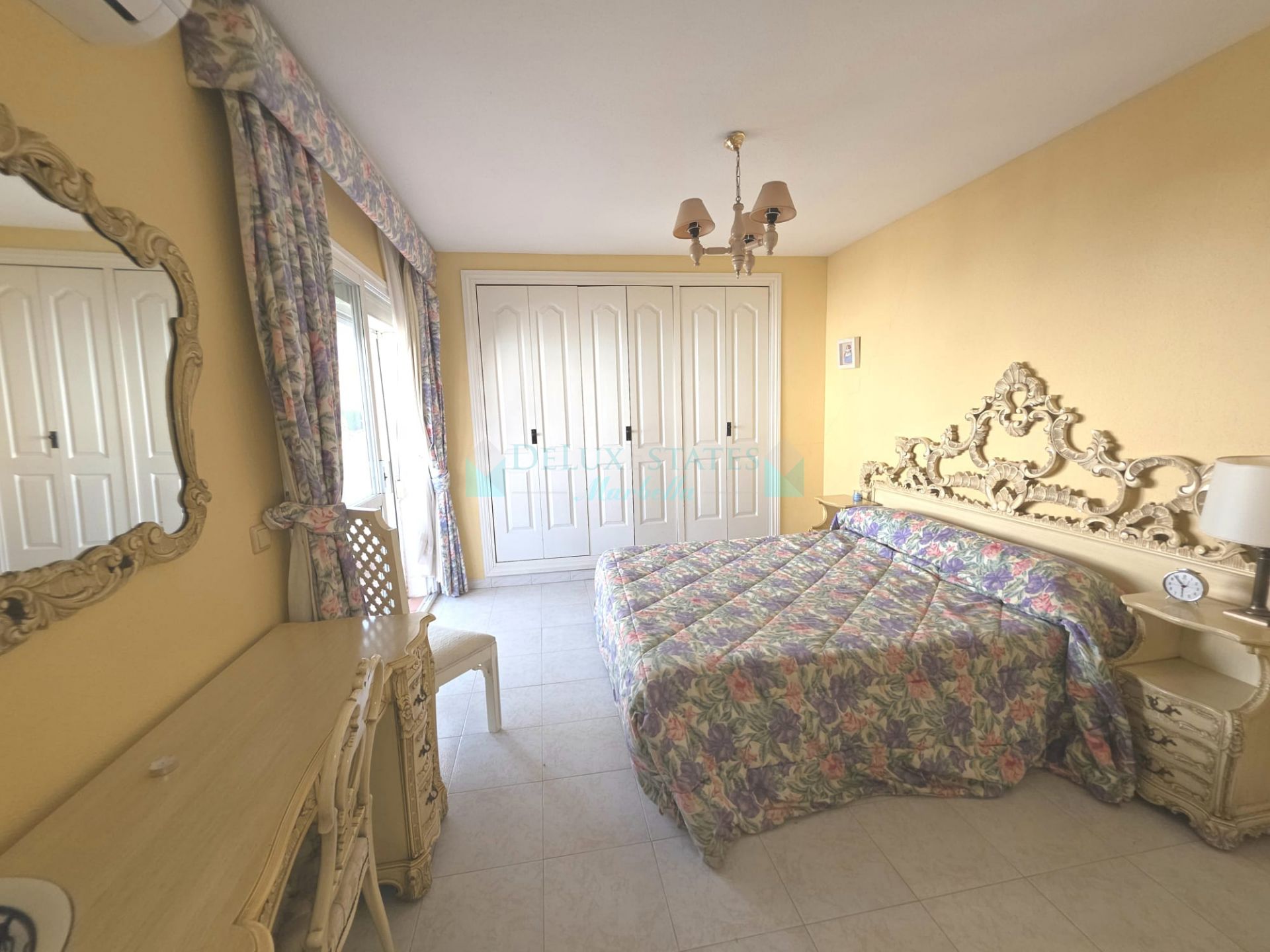 Semi Detached House for sale in Marina de Casares, Casares