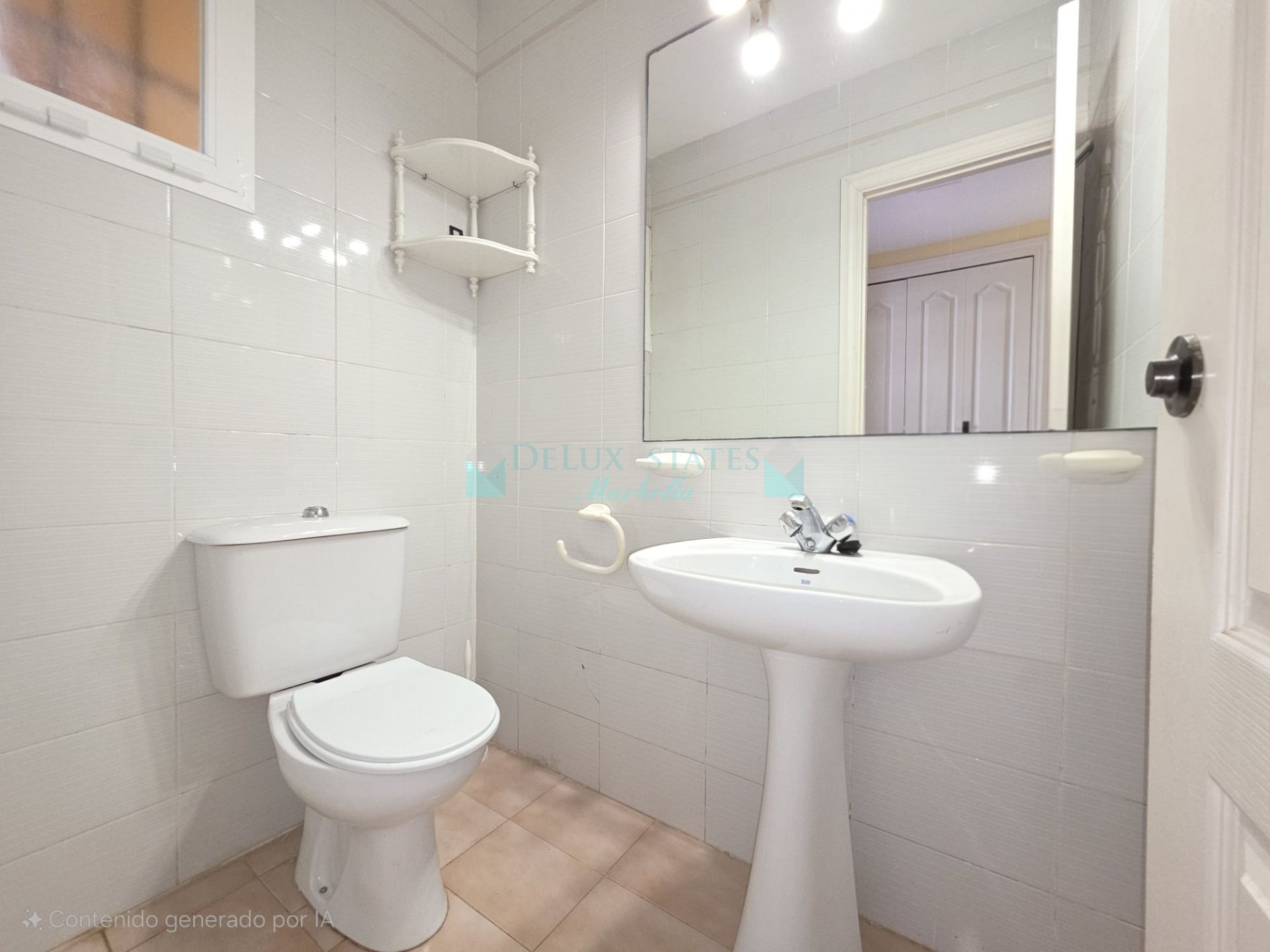 Semi Detached House for sale in Marina de Casares, Casares