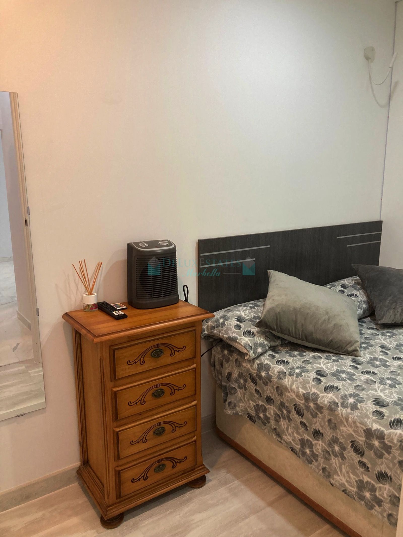 Ground Floor Apartment for sale in Estepona Puerto, Estepona