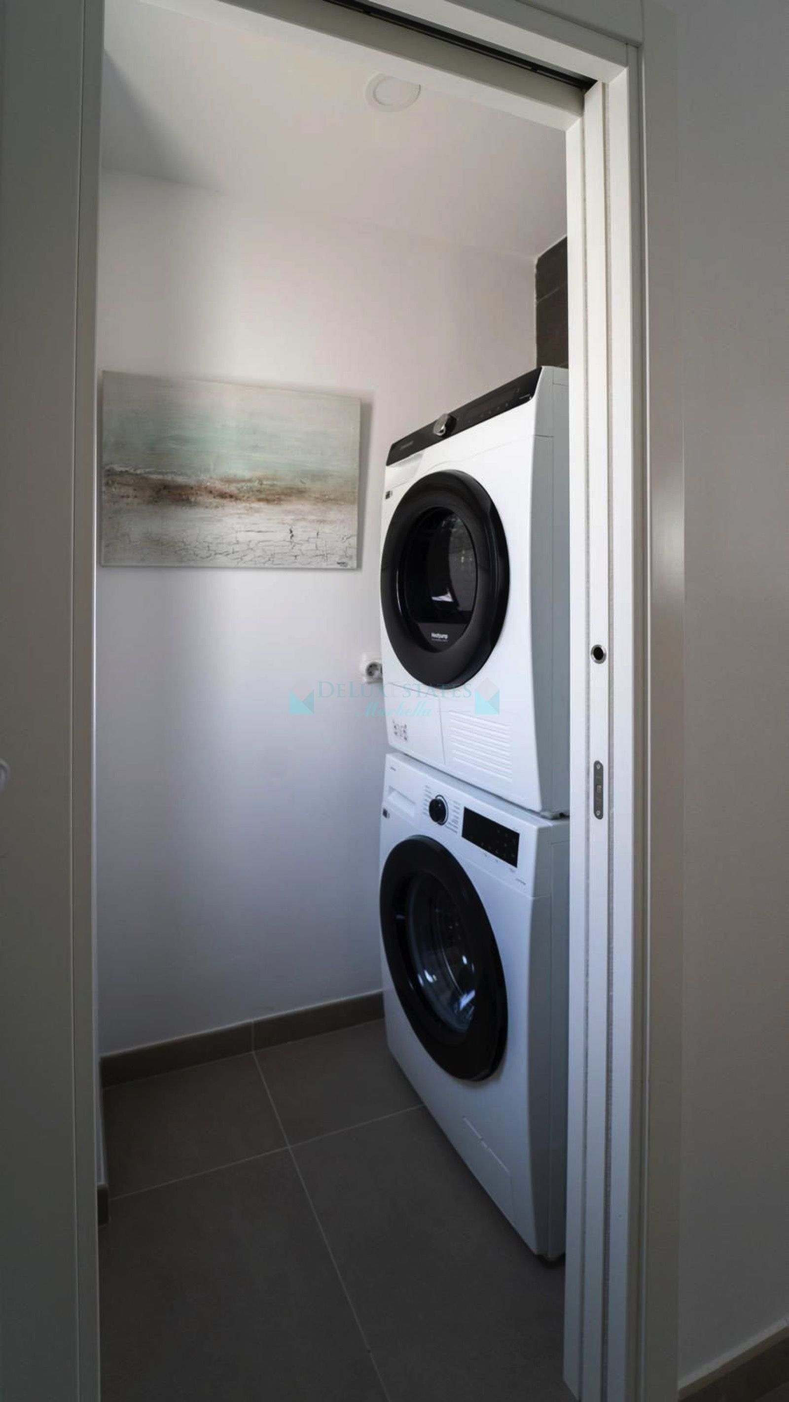 Town House for sale in Cancelada, Estepona