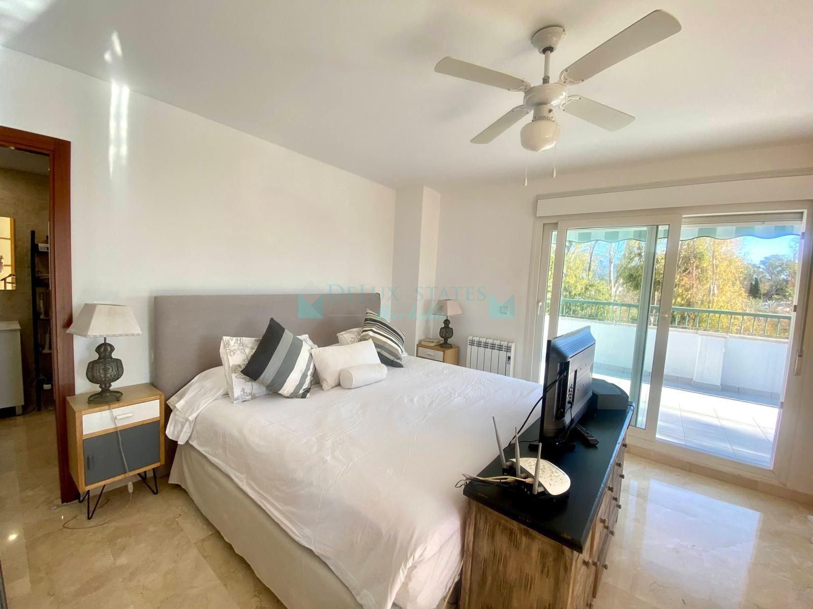 Duplex Penthouse for sale in Guadalmina Baja, San Pedro de Alcantara