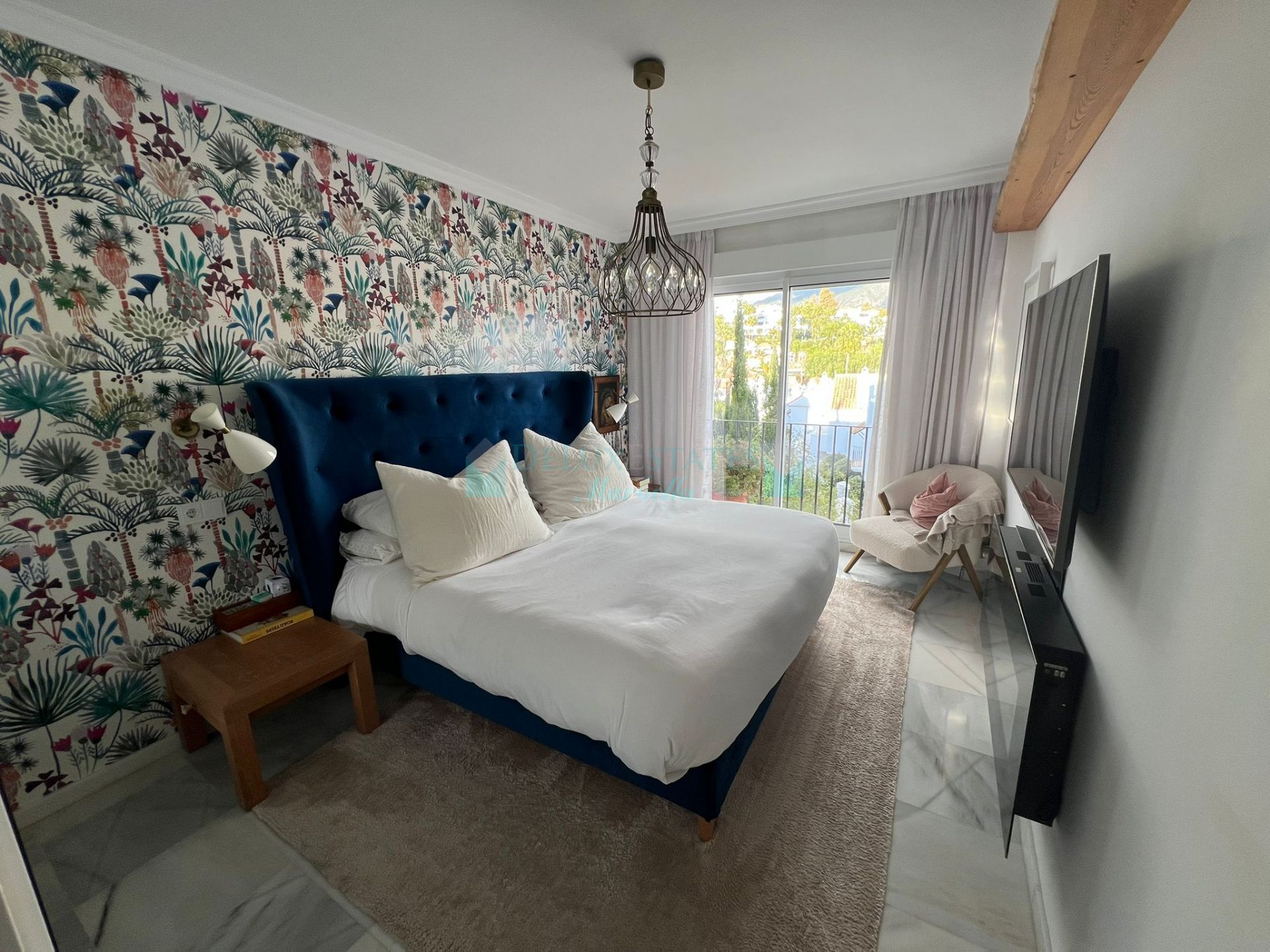 Penthouse for sale in Señorio de Gonzaga, Nueva Andalucia