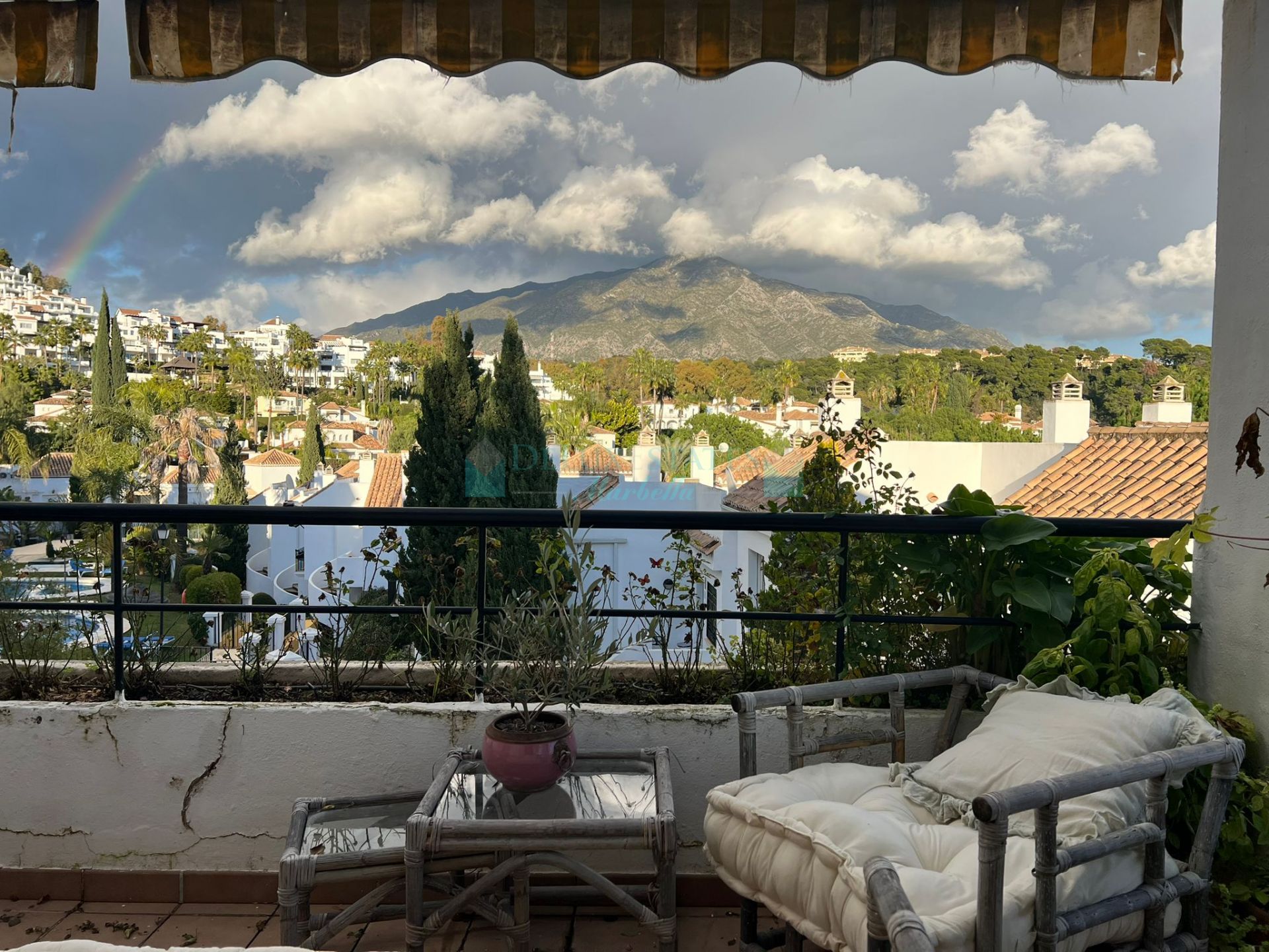 Penthouse for sale in Señorio de Gonzaga, Nueva Andalucia