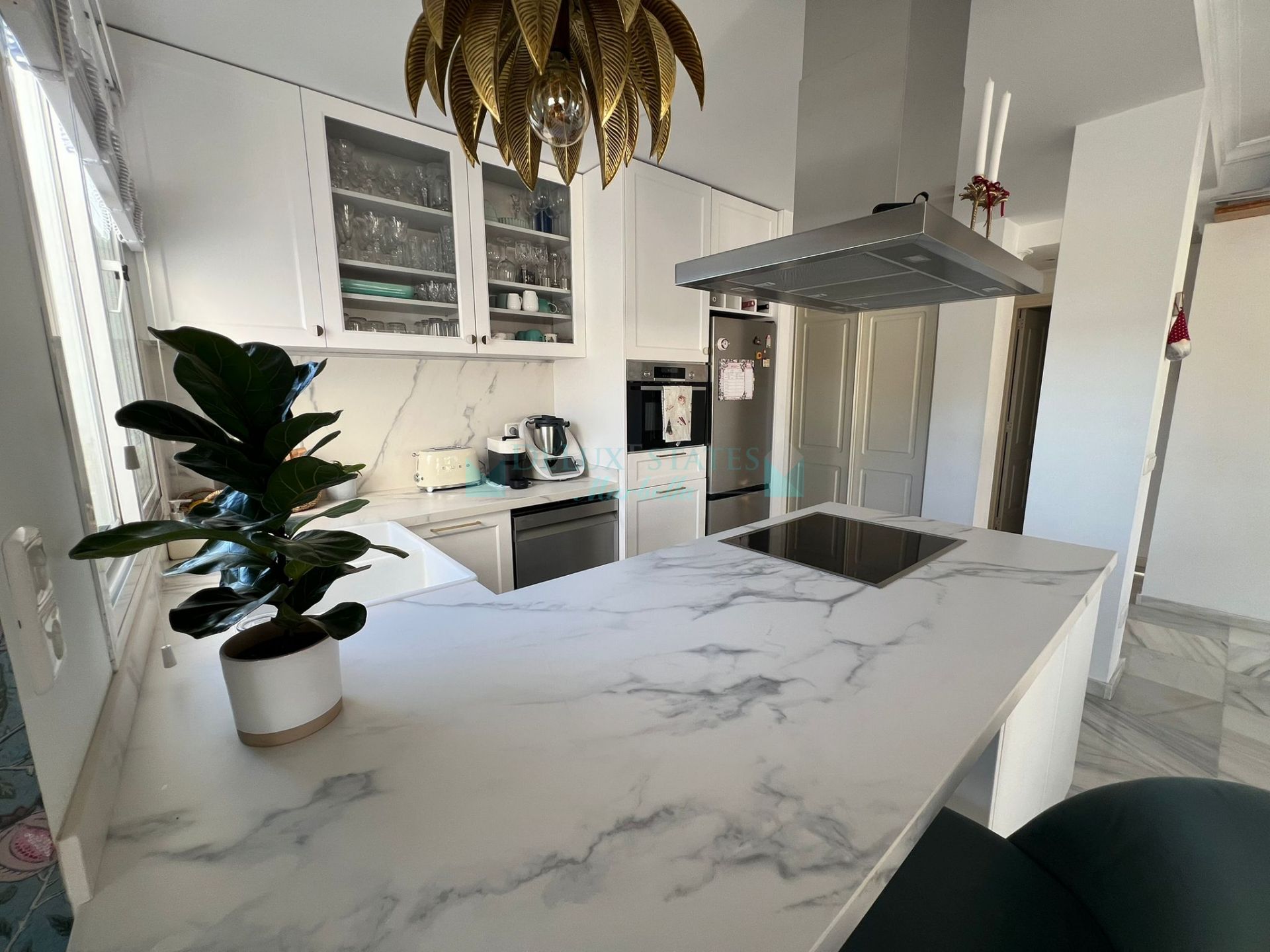 Penthouse for sale in Señorio de Gonzaga, Nueva Andalucia