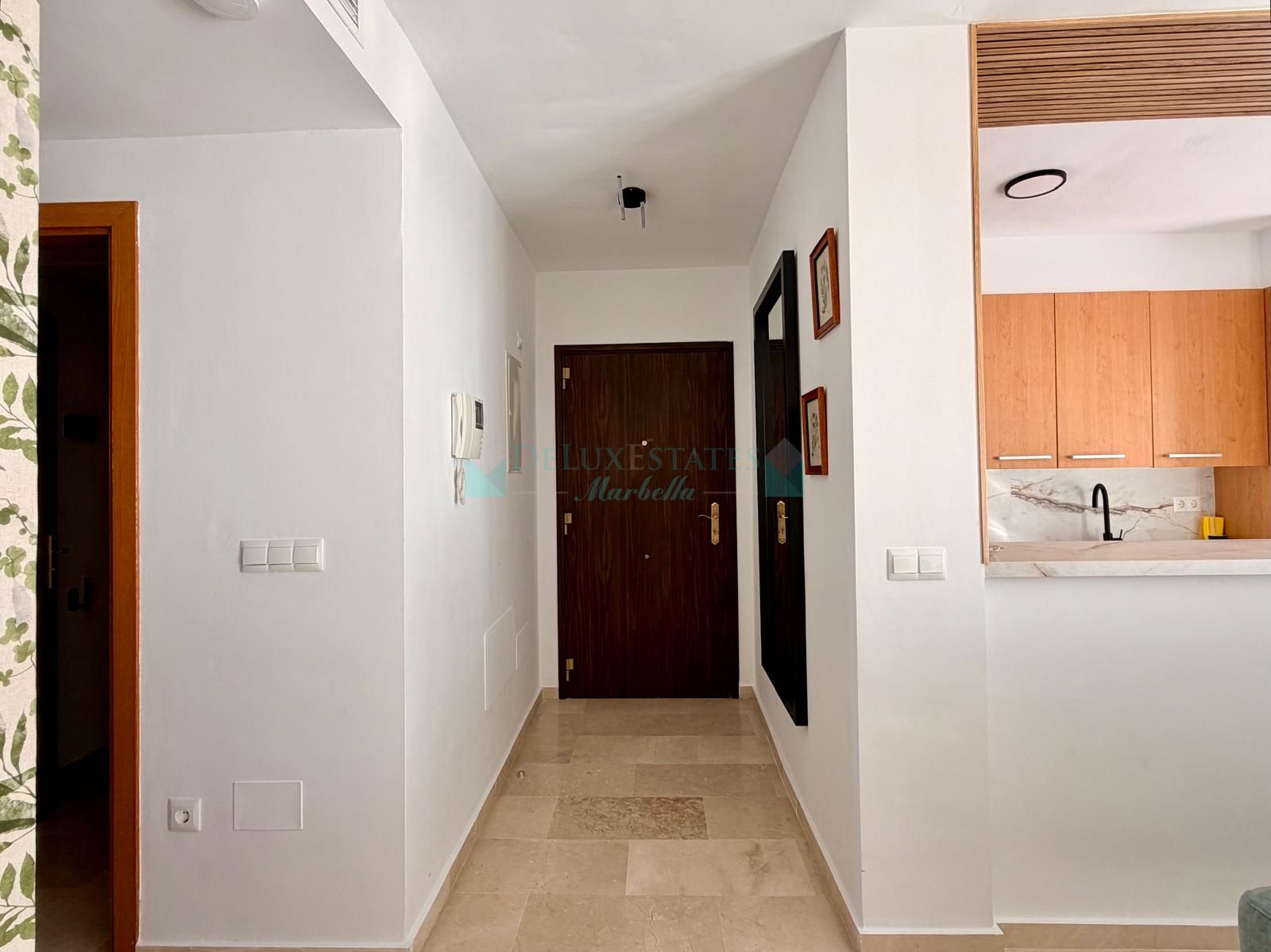 Apartamento en venta en Estepona Puerto, Estepona