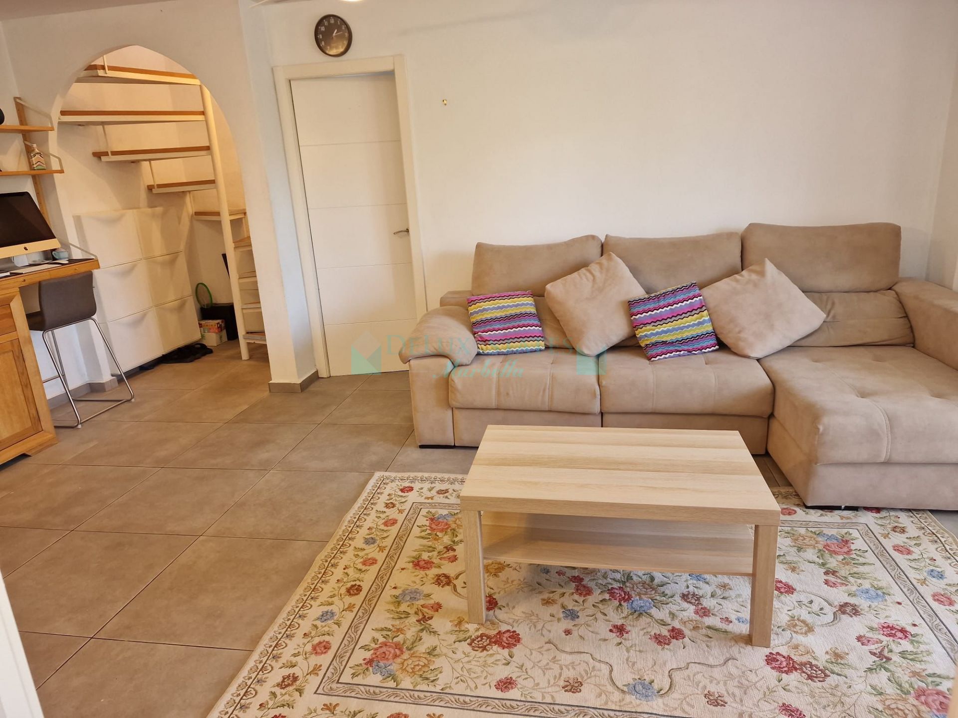 House for sale in El Padron, Estepona