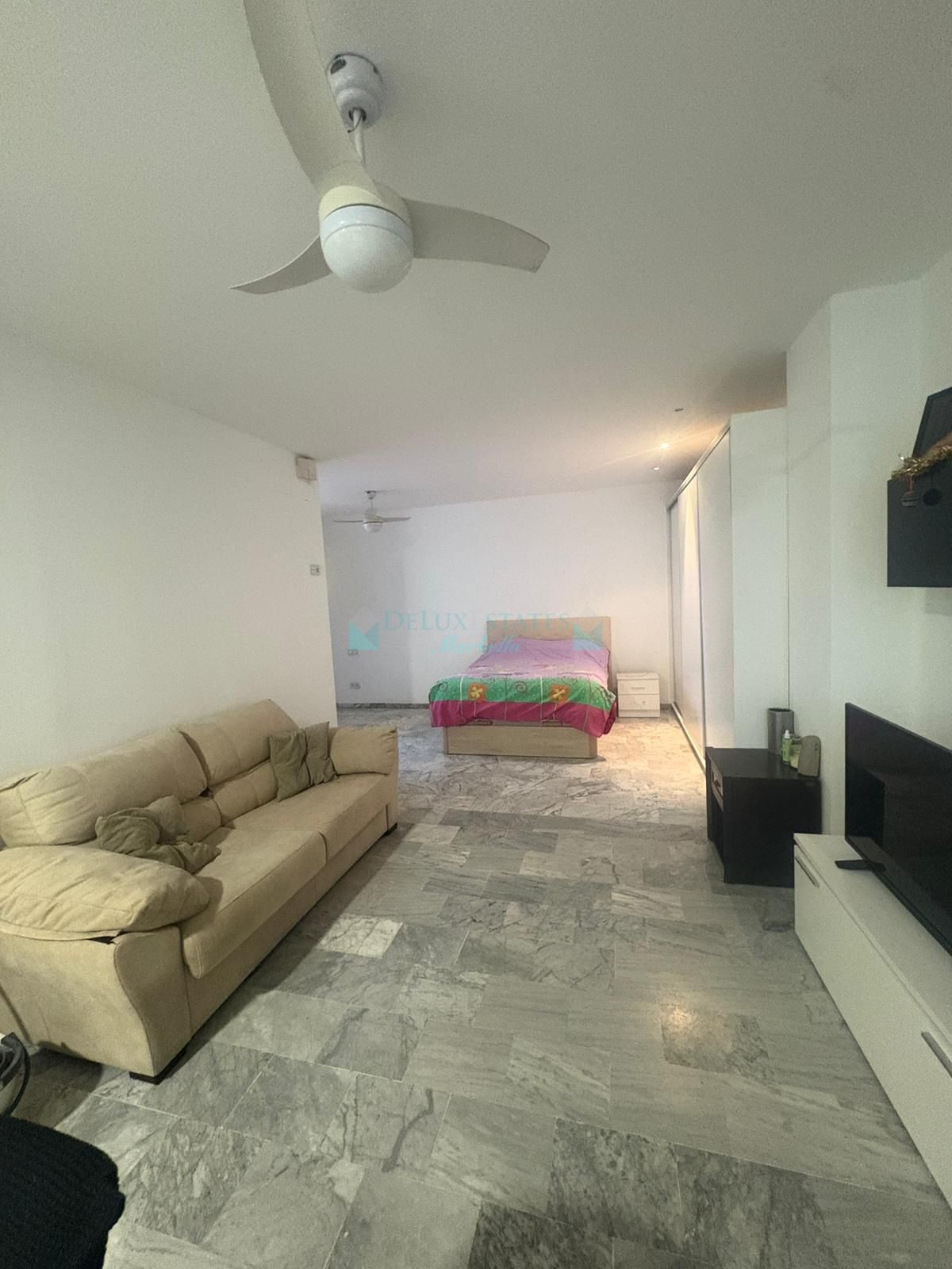 Ground Floor Apartment for sale in Bahia Dorada, Estepona