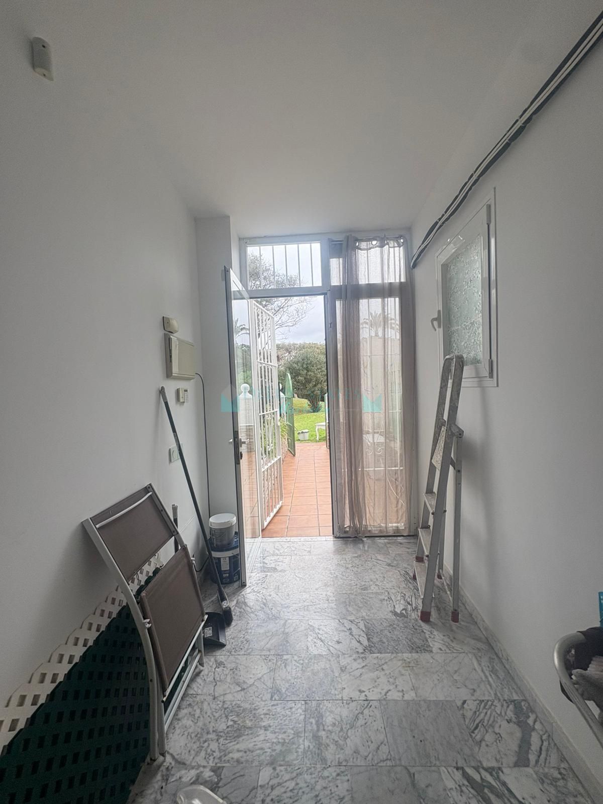 Ground Floor Apartment for sale in Bahia Dorada, Estepona