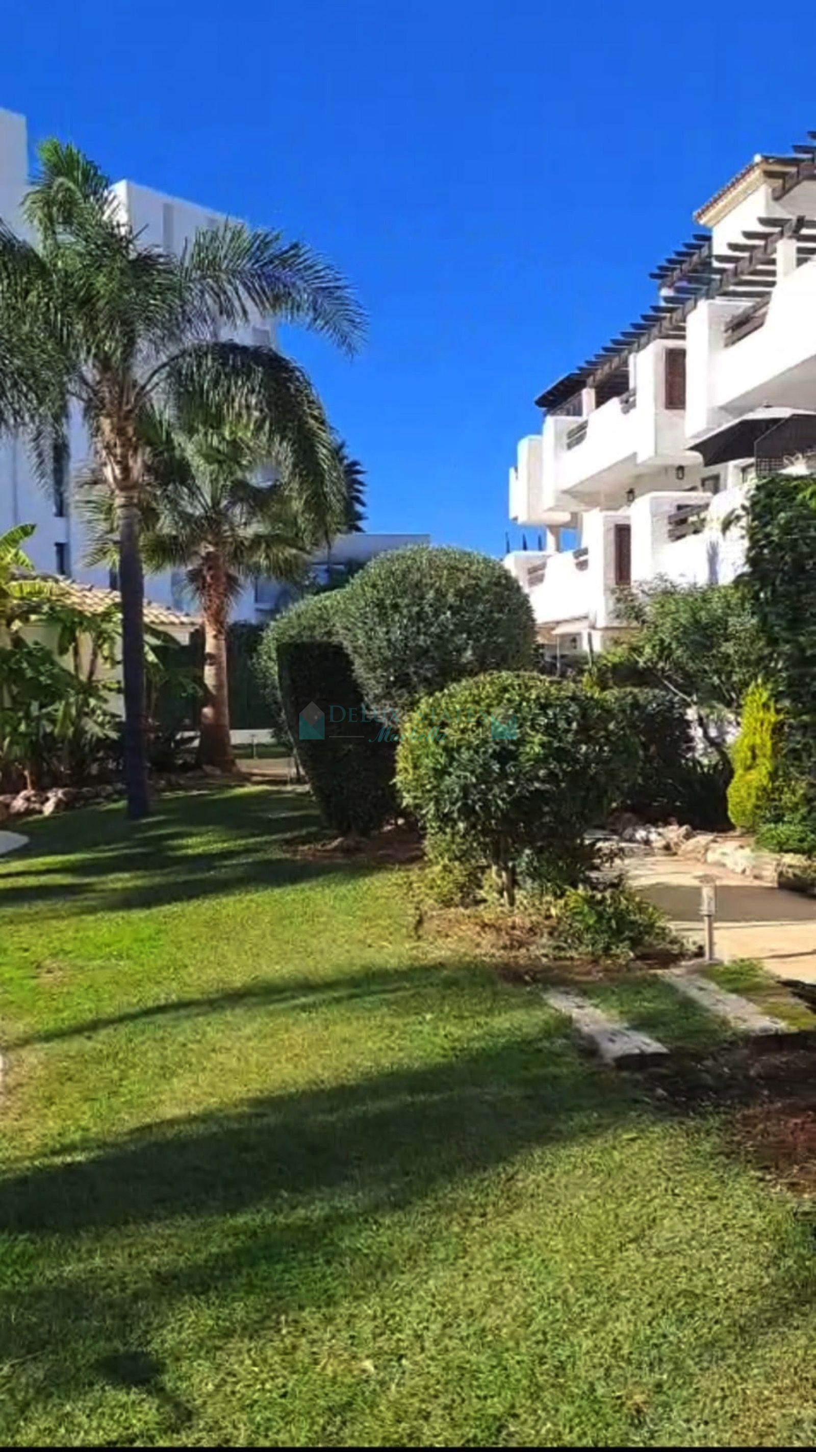 Apartment for sale in Costalita, Estepona
