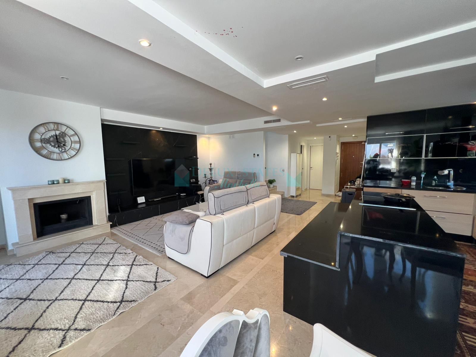 Apartment for sale in Aloha Royal, Nueva Andalucia