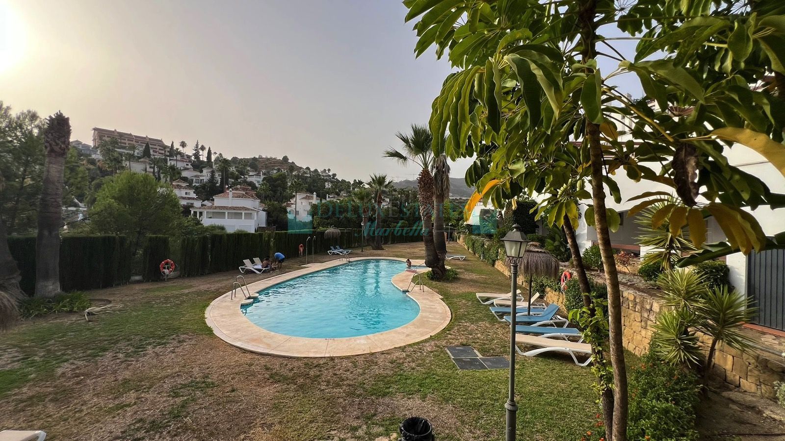 Apartment for sale in Aloha Royal, Nueva Andalucia
