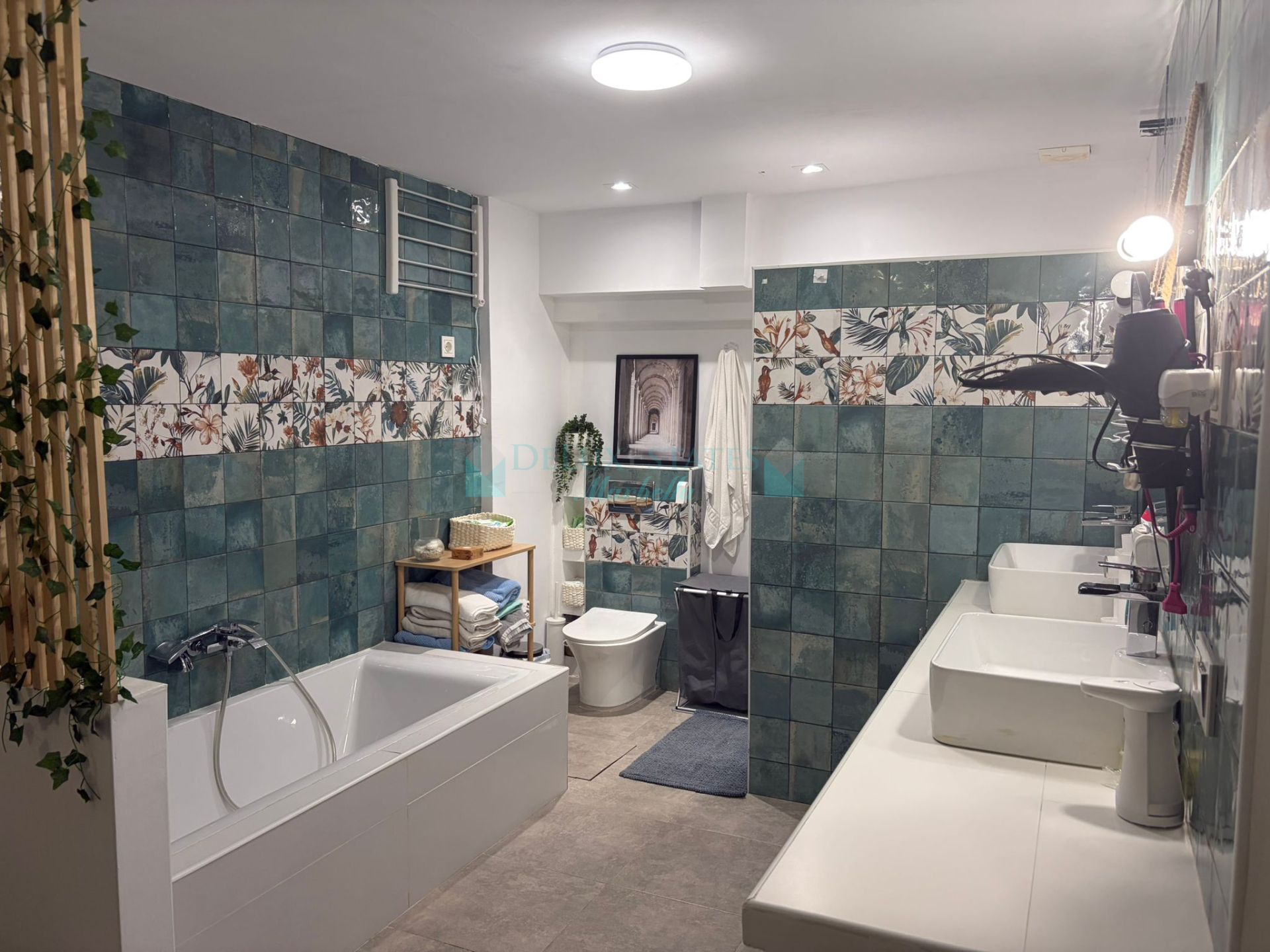 Semi Detached House for sale in Hacienda de Casares, Casares