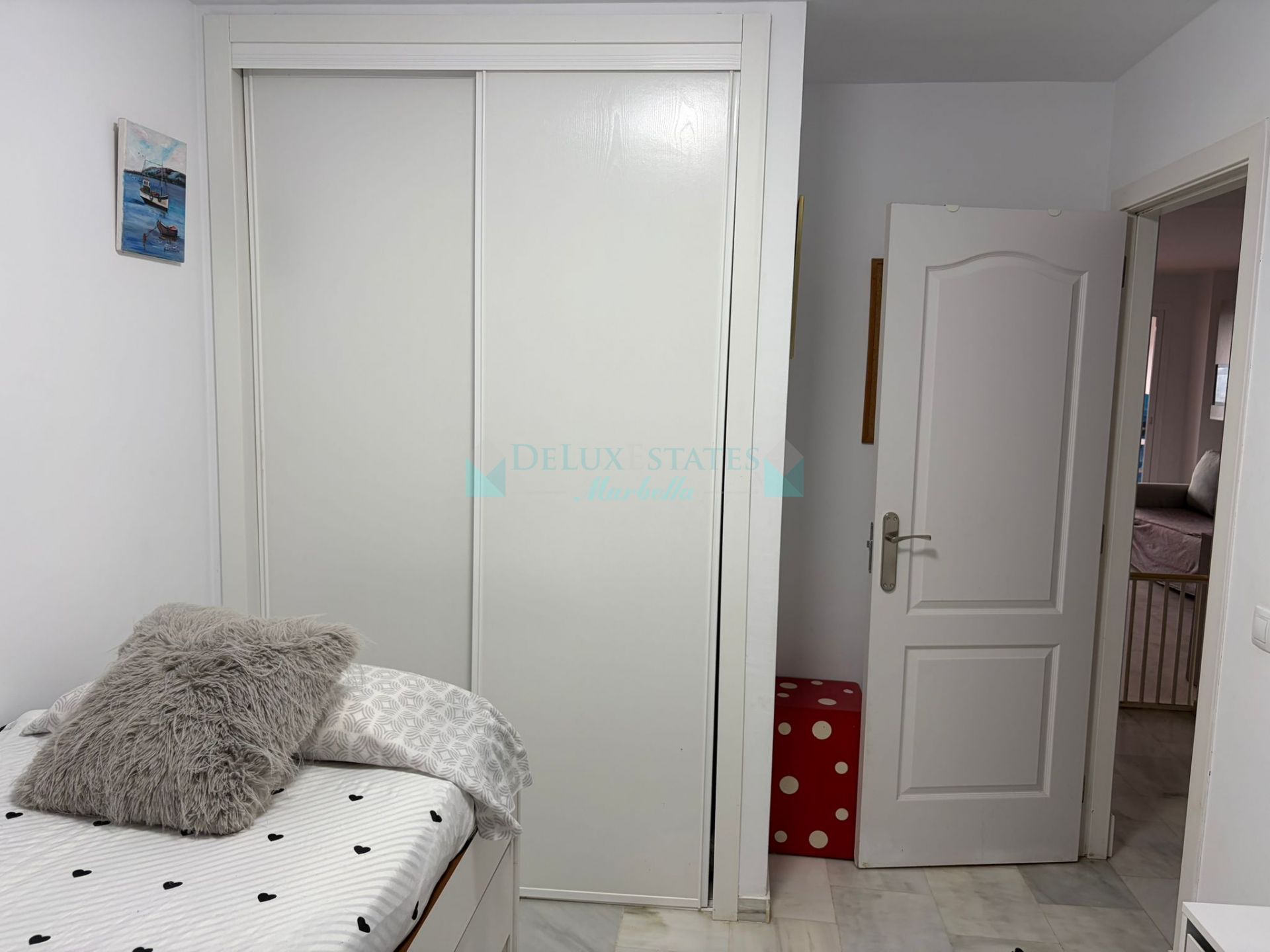 Semi Detached House for sale in Hacienda de Casares, Casares
