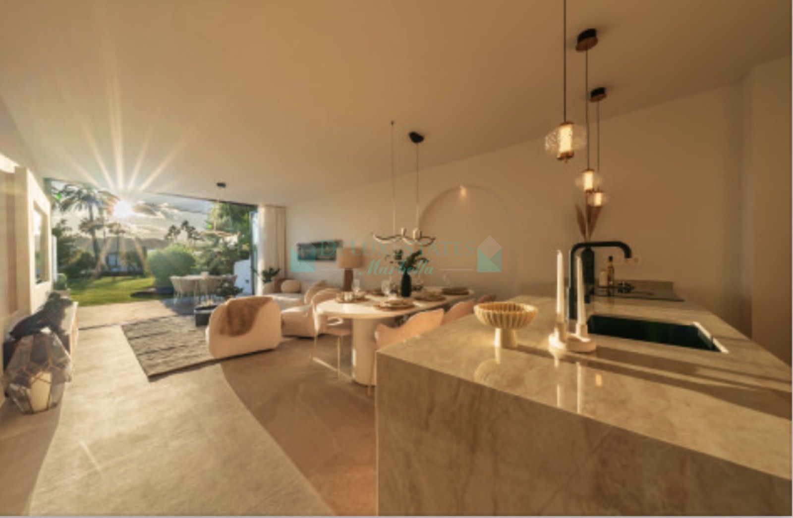 Town House for sale in La Rinconada, Nueva Andalucia