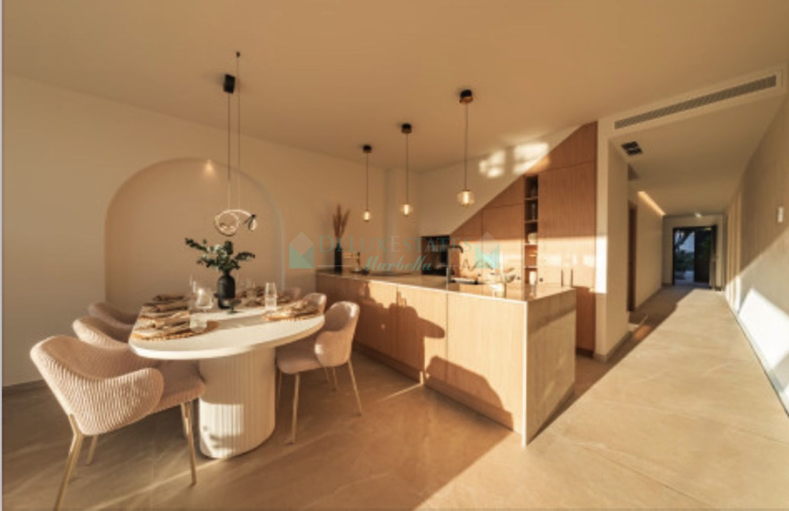 Town House for sale in La Rinconada, Nueva Andalucia