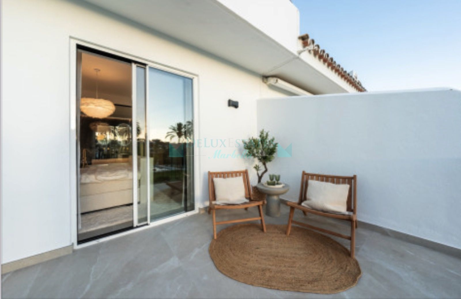 Town House for sale in La Rinconada, Nueva Andalucia