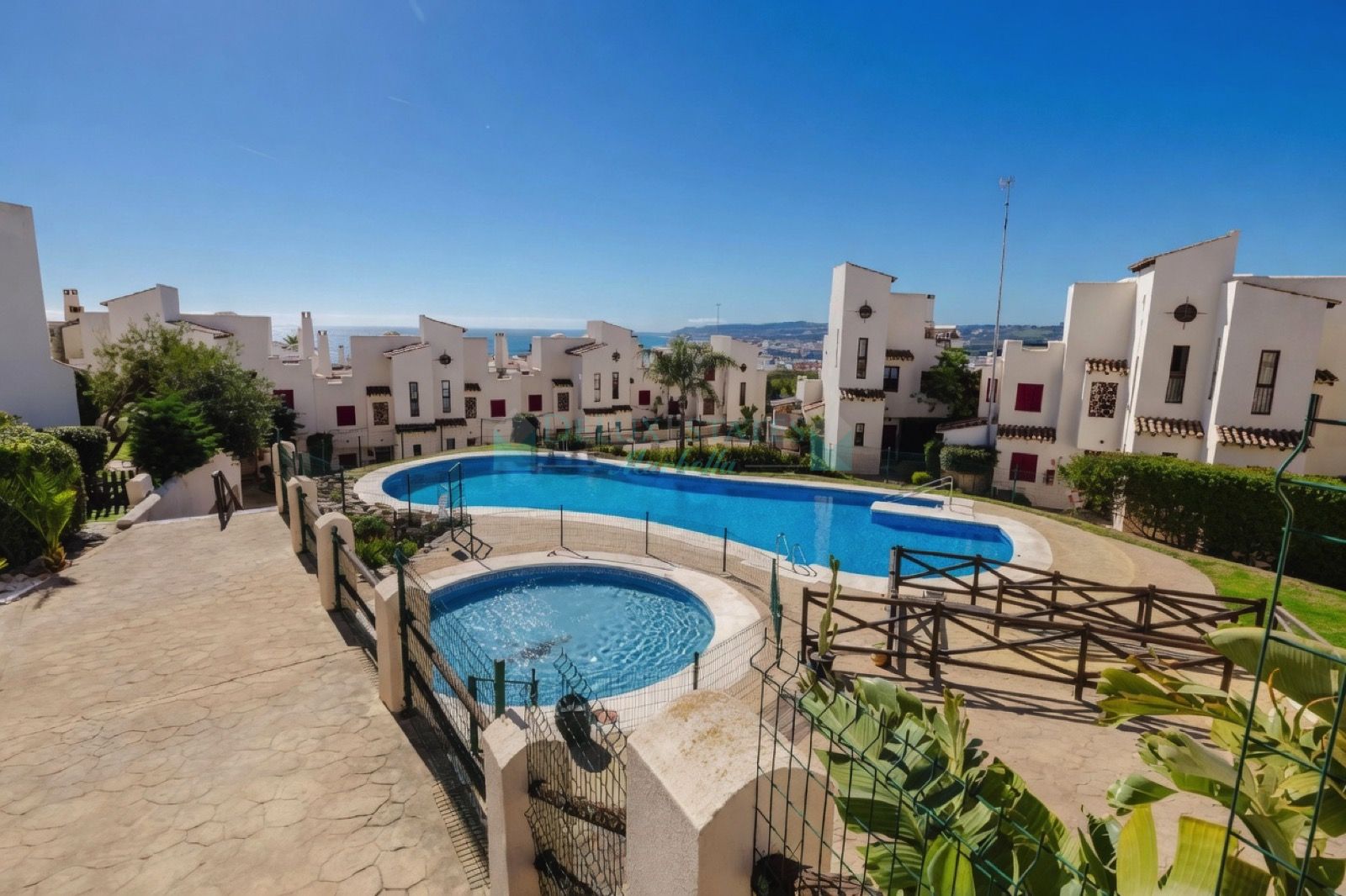 Ground Floor Apartment for sale in Bahia de Casares, Casares