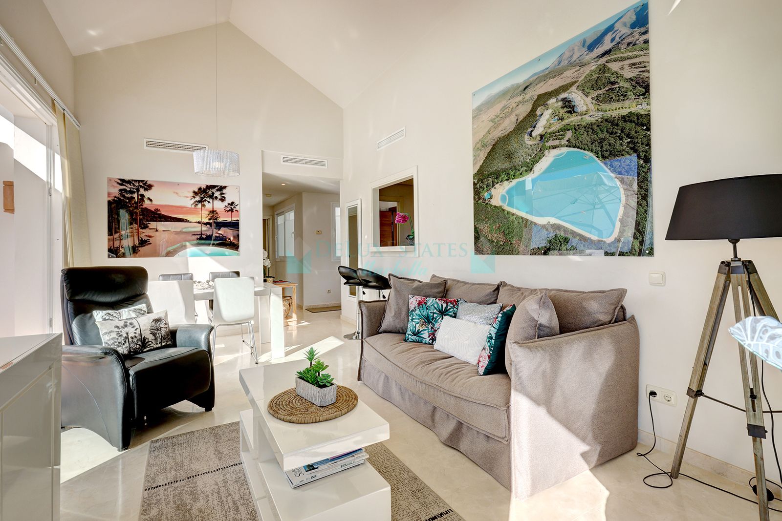 Penthouse for sale in Alcazaba Lagoon, Casares