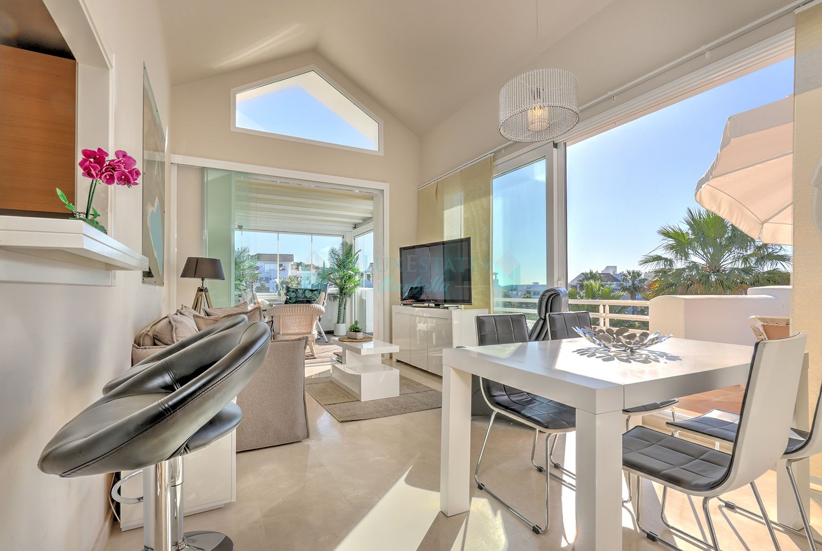 Penthouse for sale in Alcazaba Lagoon, Casares