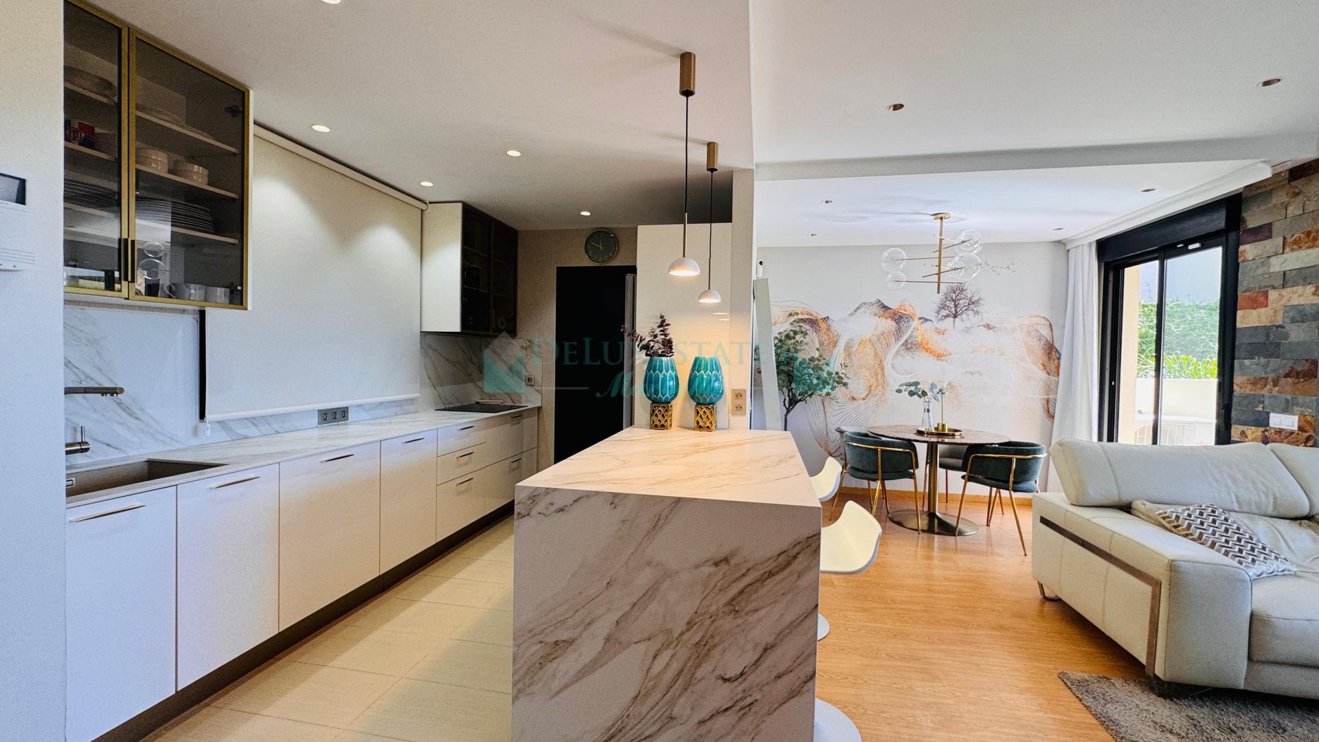 Apartment for sale in Selwo, Estepona