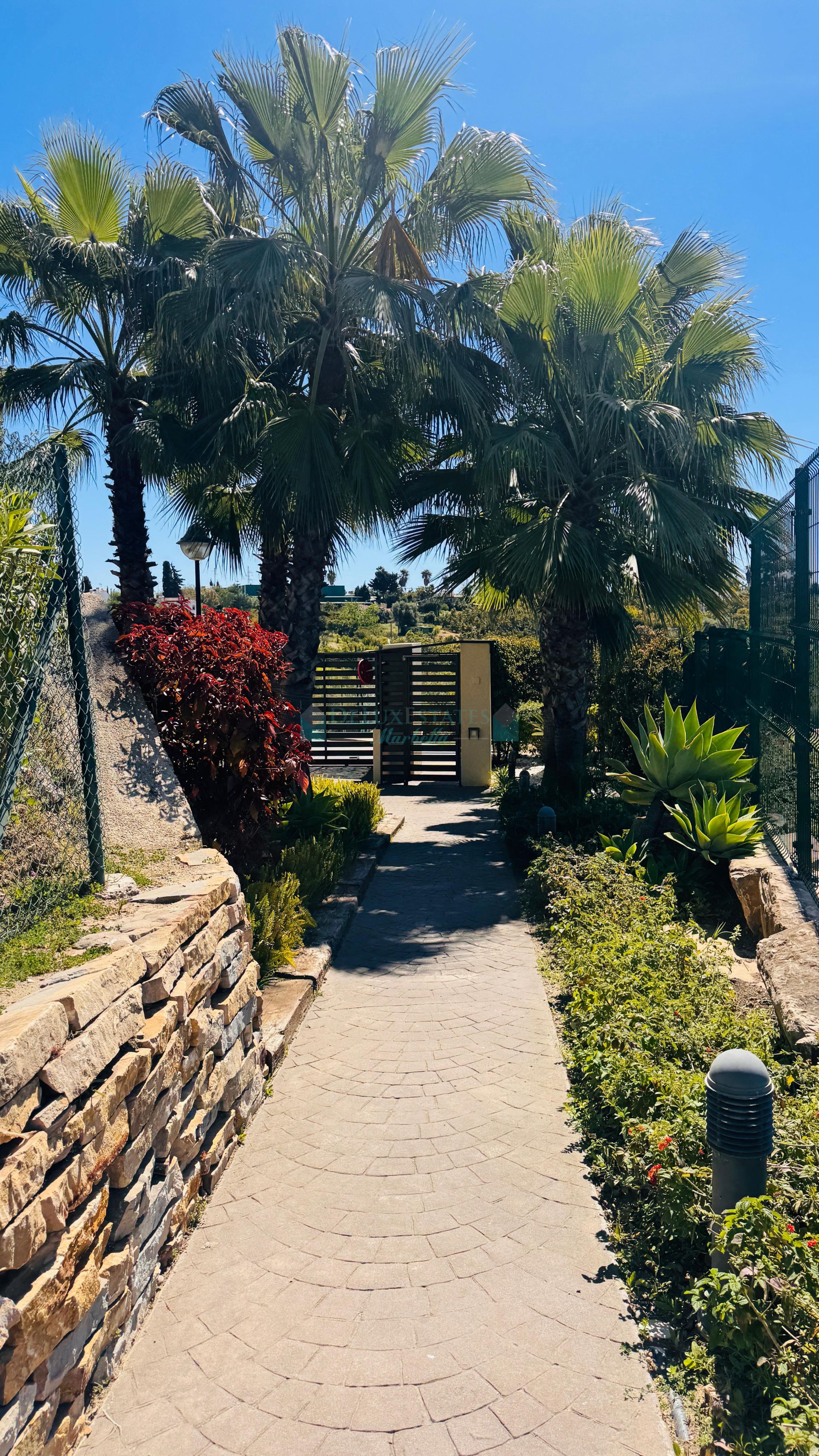 Apartment for sale in Selwo, Estepona