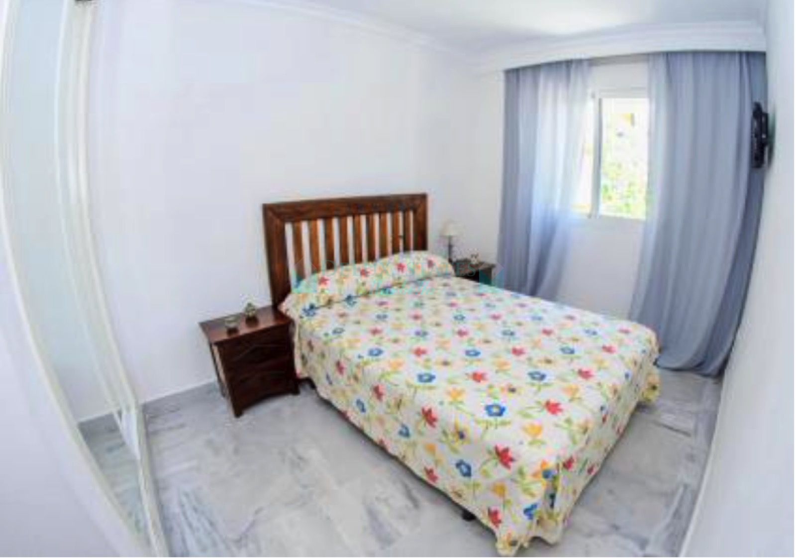 Apartment for sale in La Dama de Noche, Nueva Andalucia