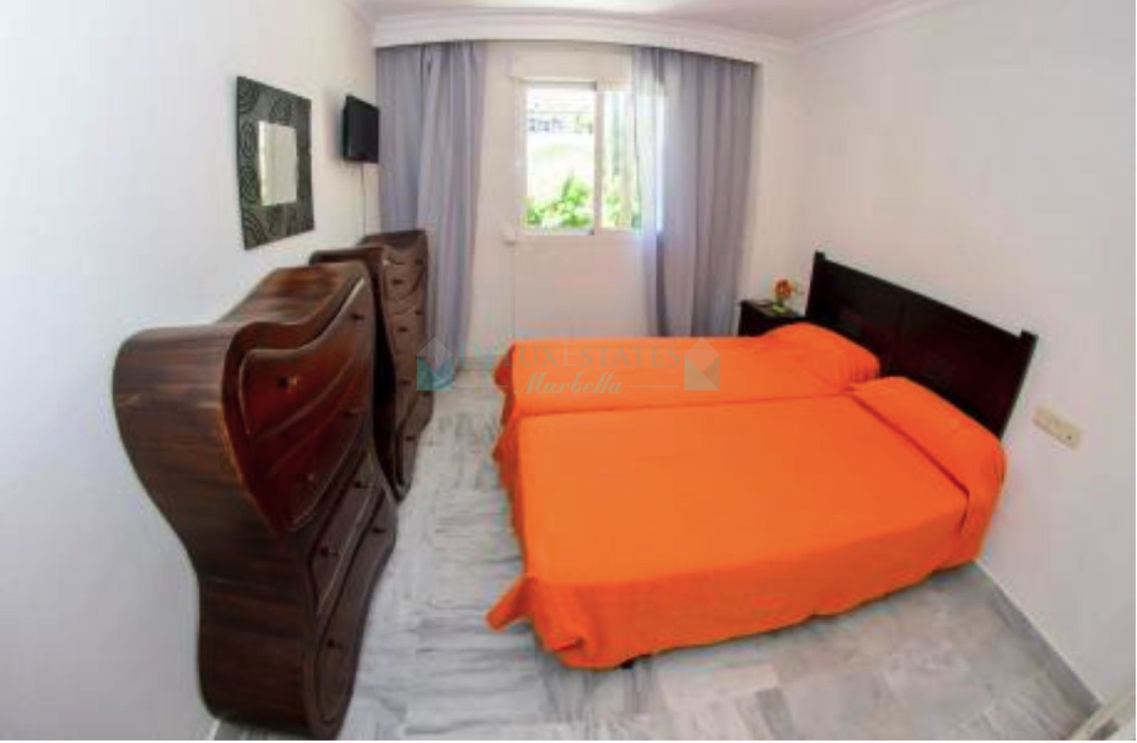 Apartment for sale in La Dama de Noche, Nueva Andalucia