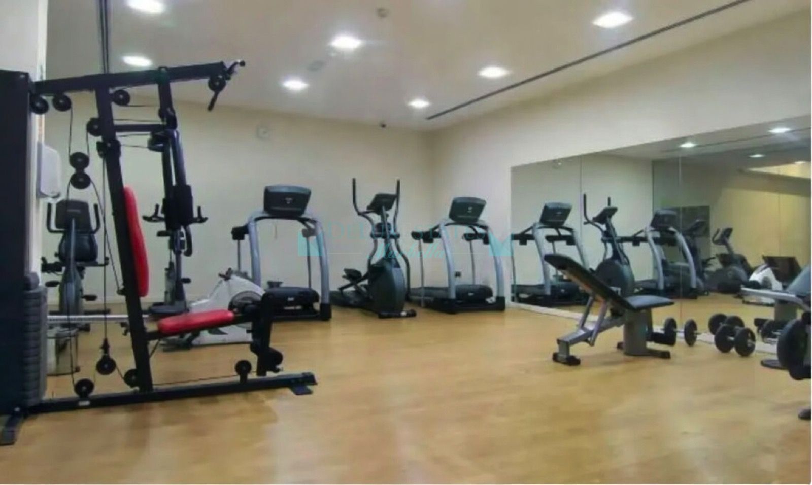 Apartment for sale in Benatalaya, Estepona