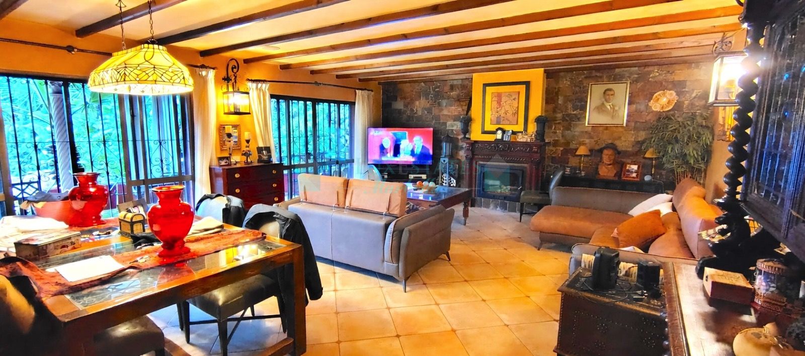 Villa for sale in Rio Real, Marbella East