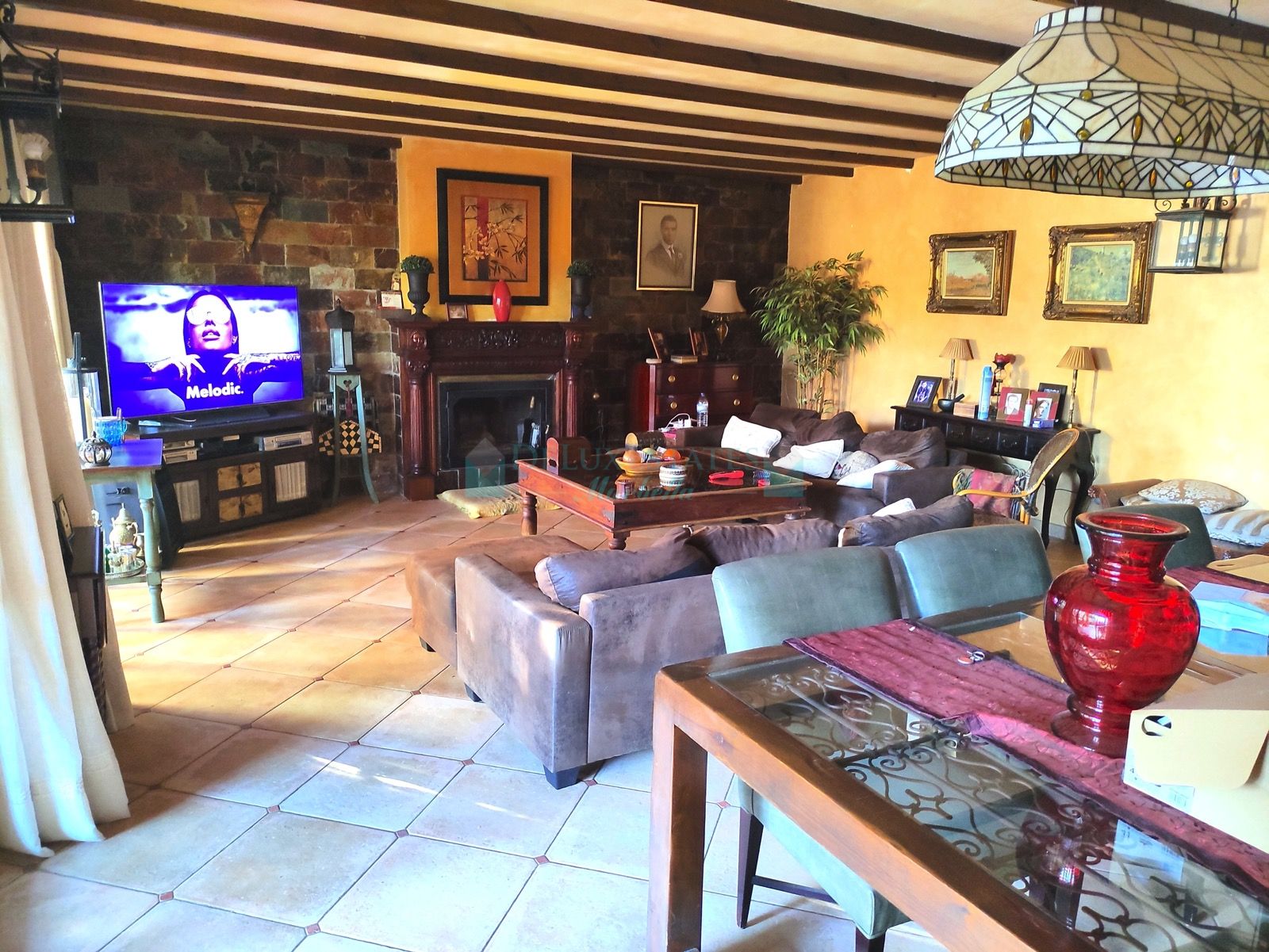 Villa for sale in Rio Real, Marbella East