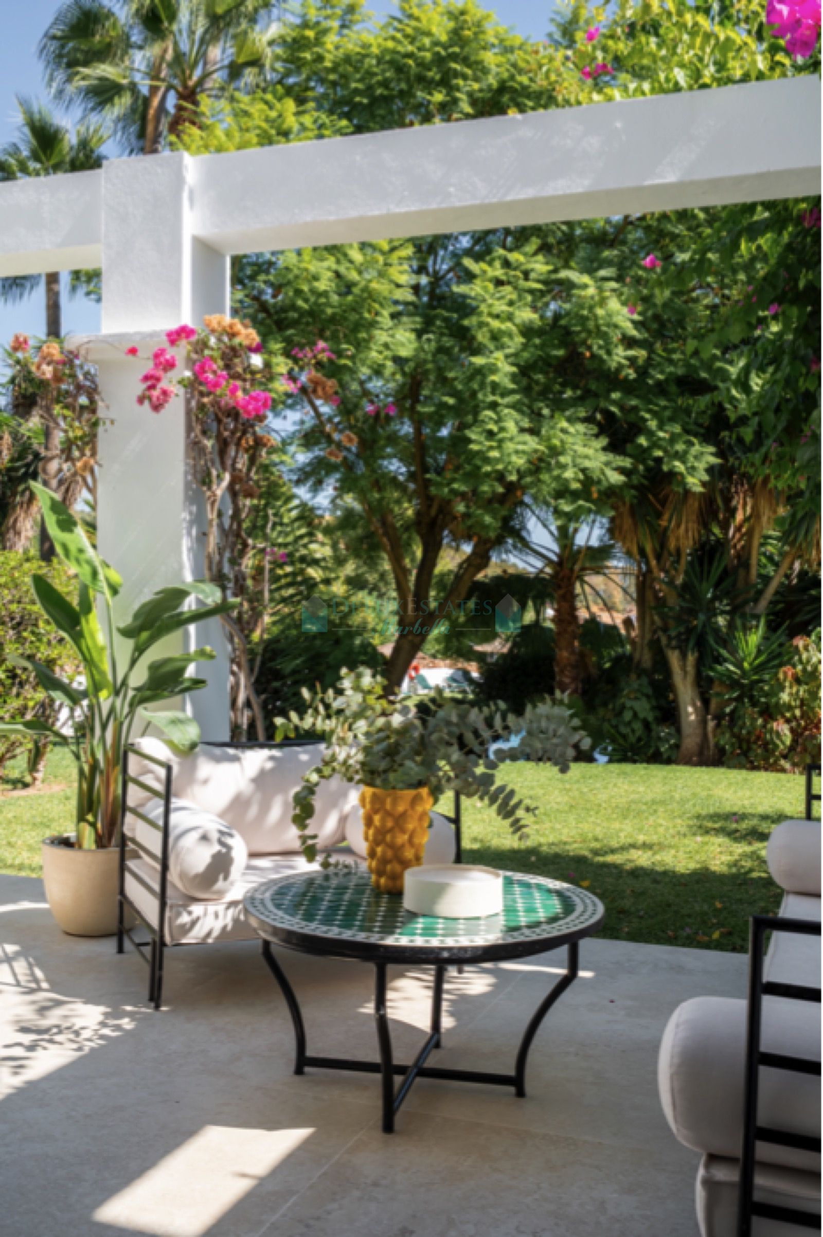 Ground Floor Apartment for sale in La Quinta, Benahavis